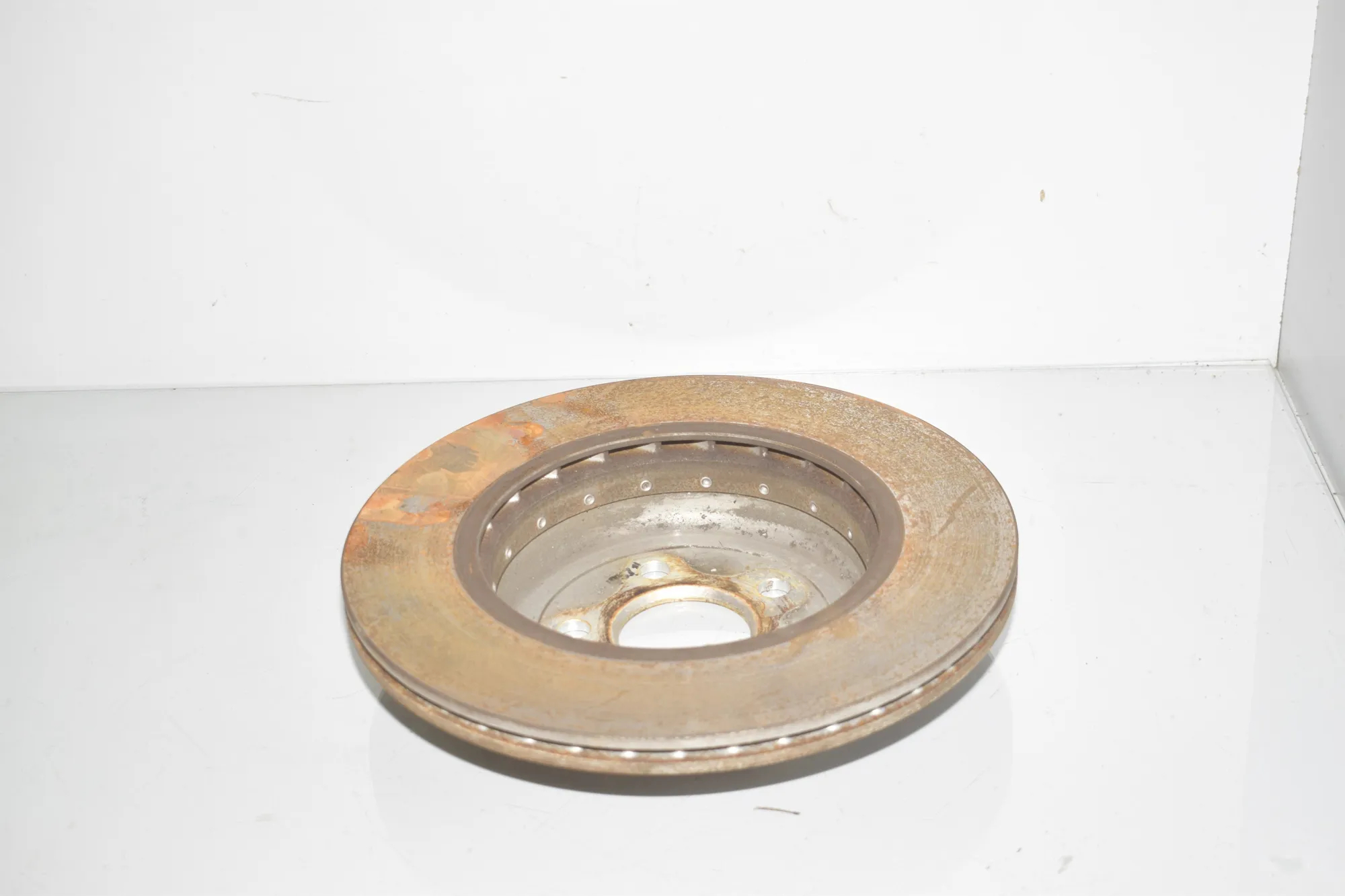 Rear Left Brake Disc – OEM 8831440 · BMW i4 (G26) (2022 - -) eDrive35 2023 – 3