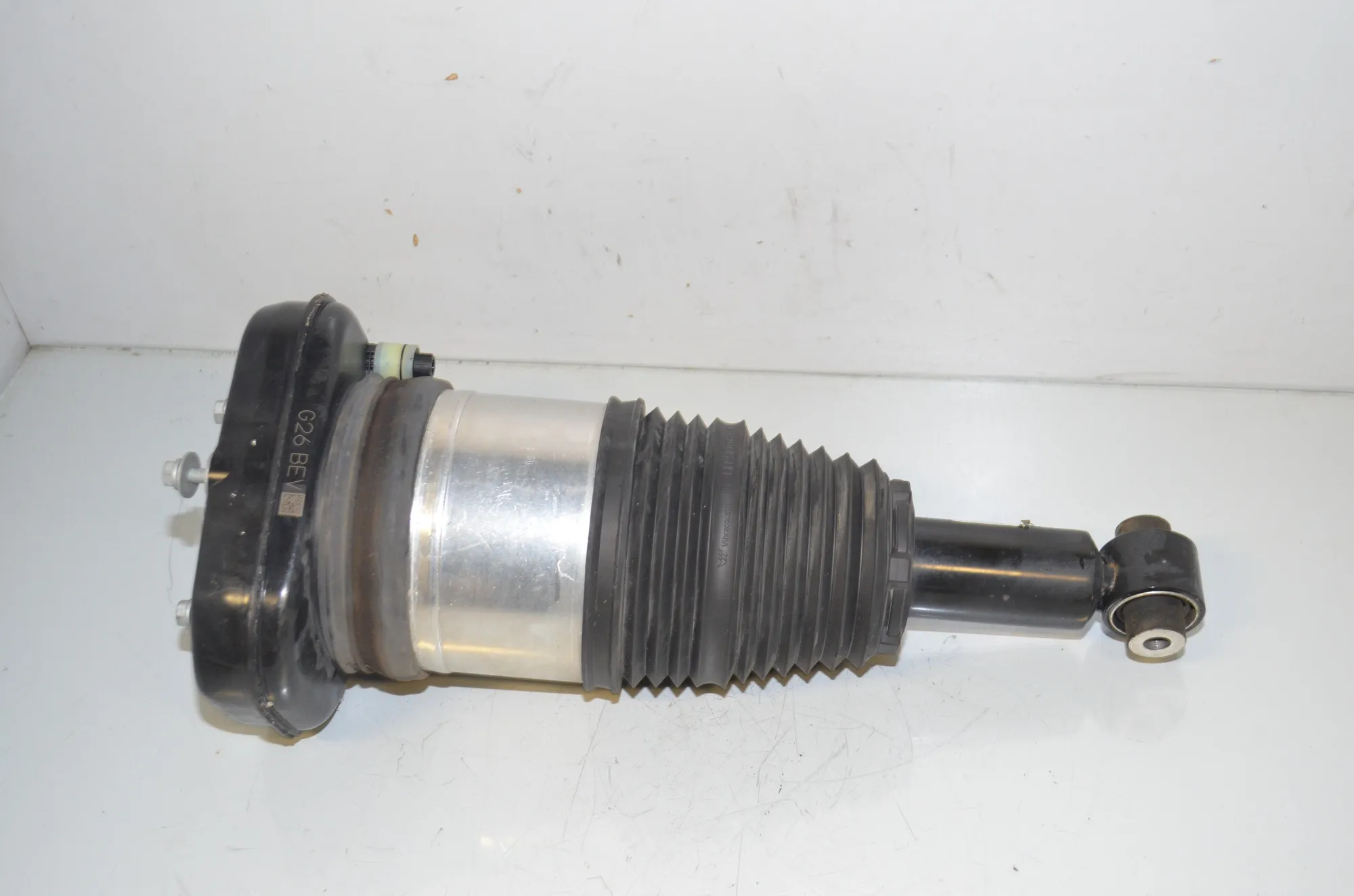 Rear Right Shock Absorber – OEM 5A5BE16 · BMW i4 (G26) (2022 - -) eDrive35 2023 – 4