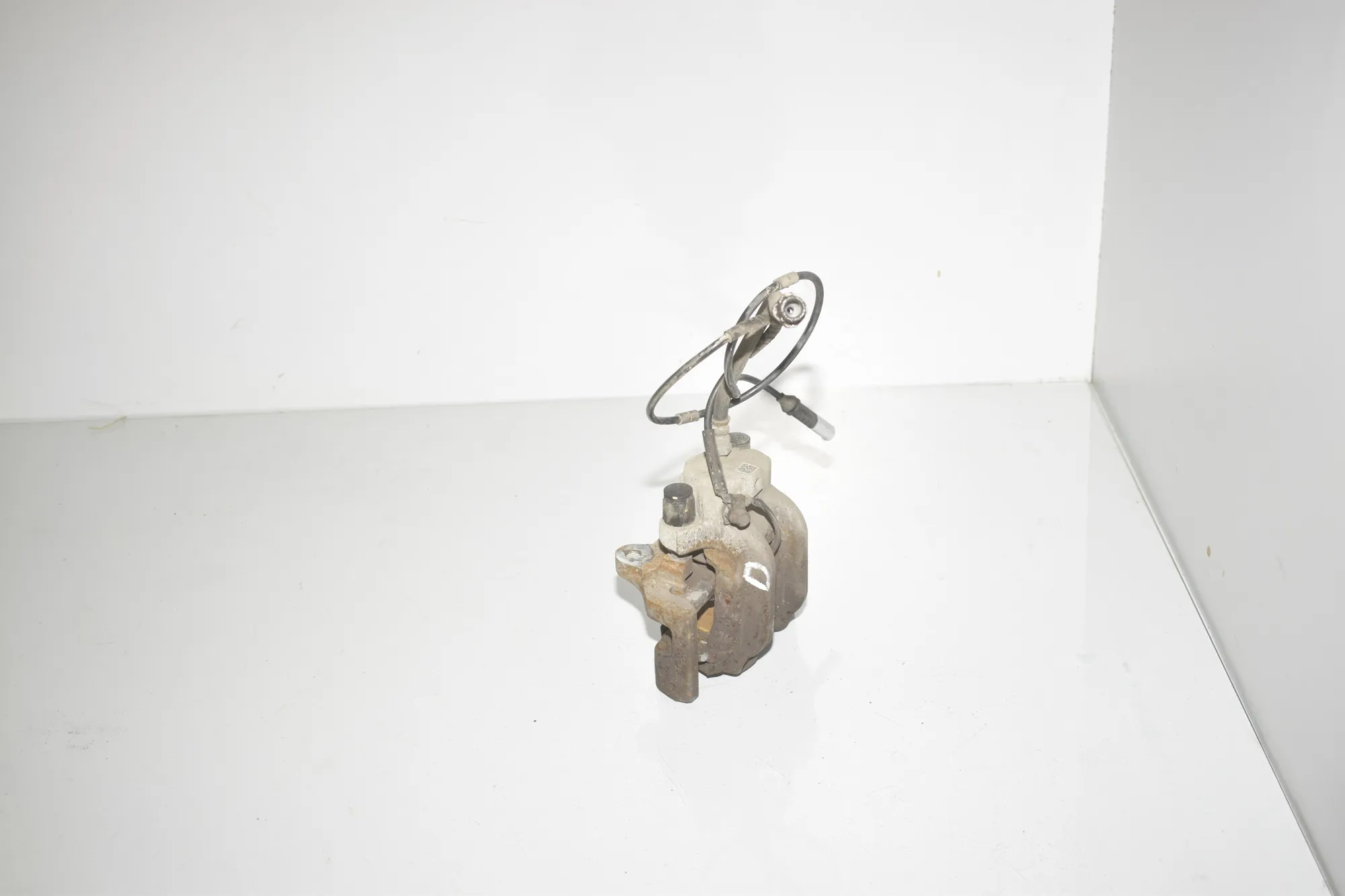 Rear Right Brake Caliper – OEM 6850858 · BMW 3 (F30, F80) 318 d 2013 – 2