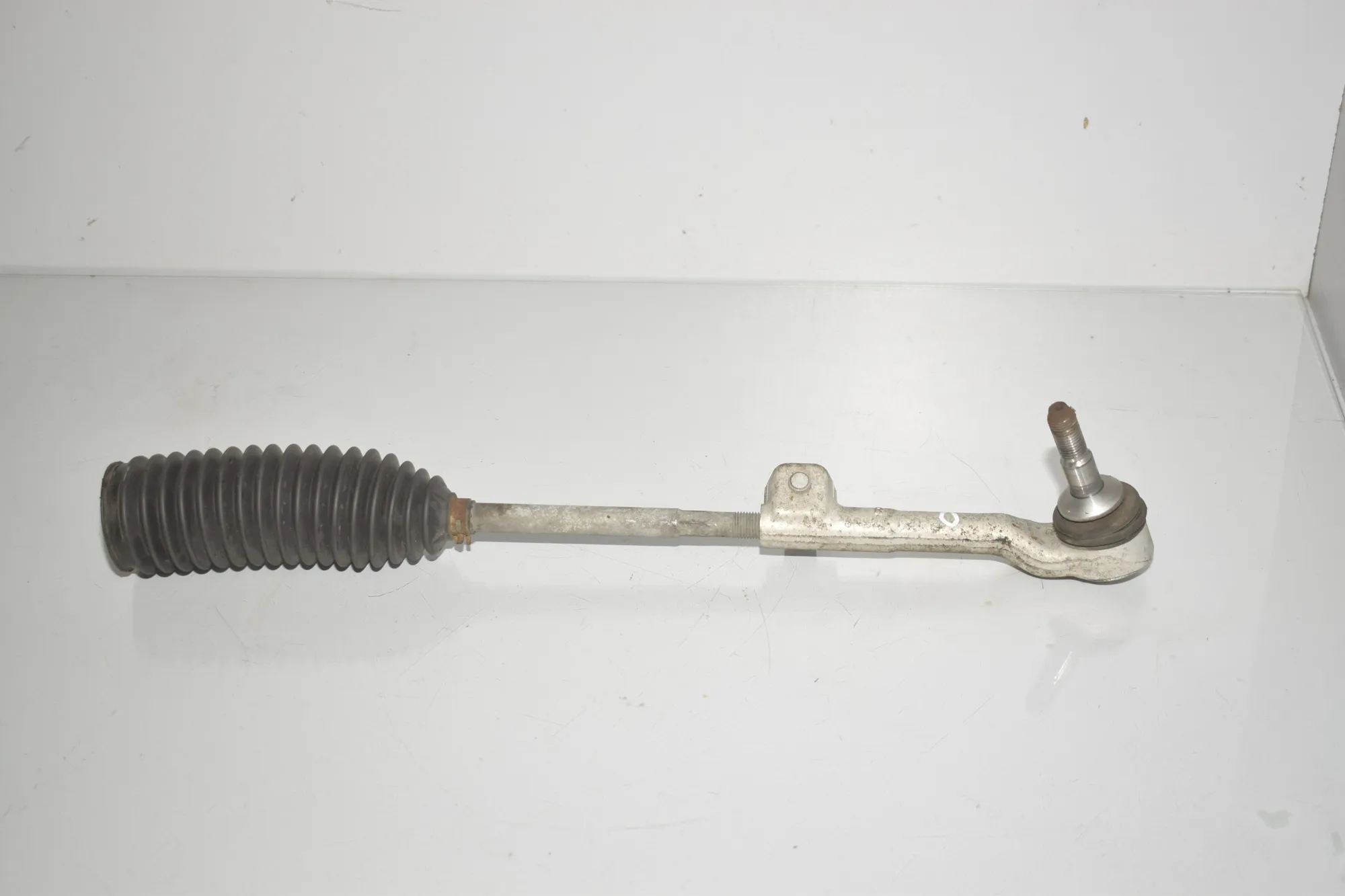 Right Side Steering Tie Rod – OEM 6851410 · BMW i3 (I01) Electric 2019 – 3
