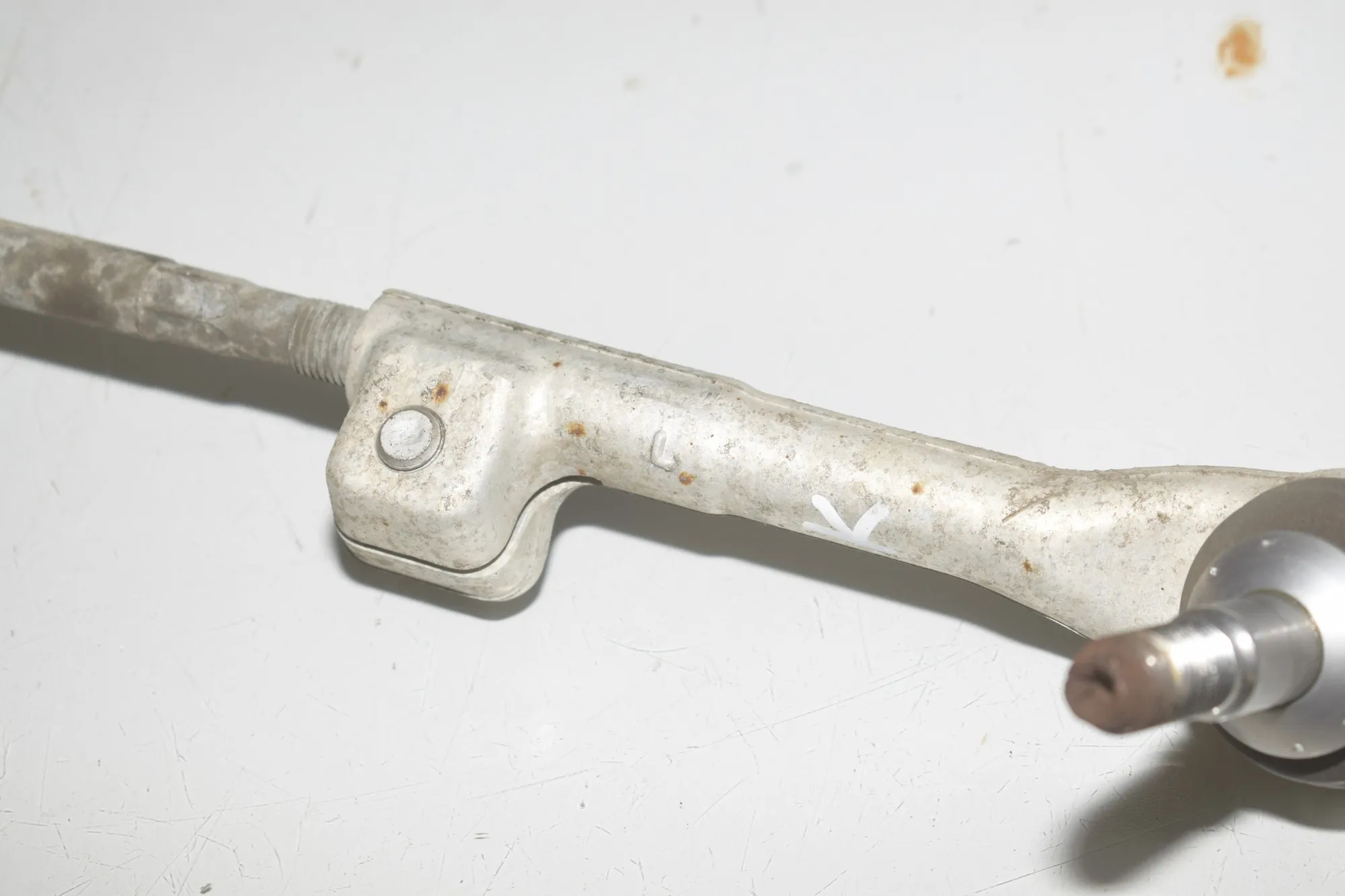 Left Side Steering Tie Rod – OEM 6851409 · BMW i3 (I01) Electric 2019 – 4