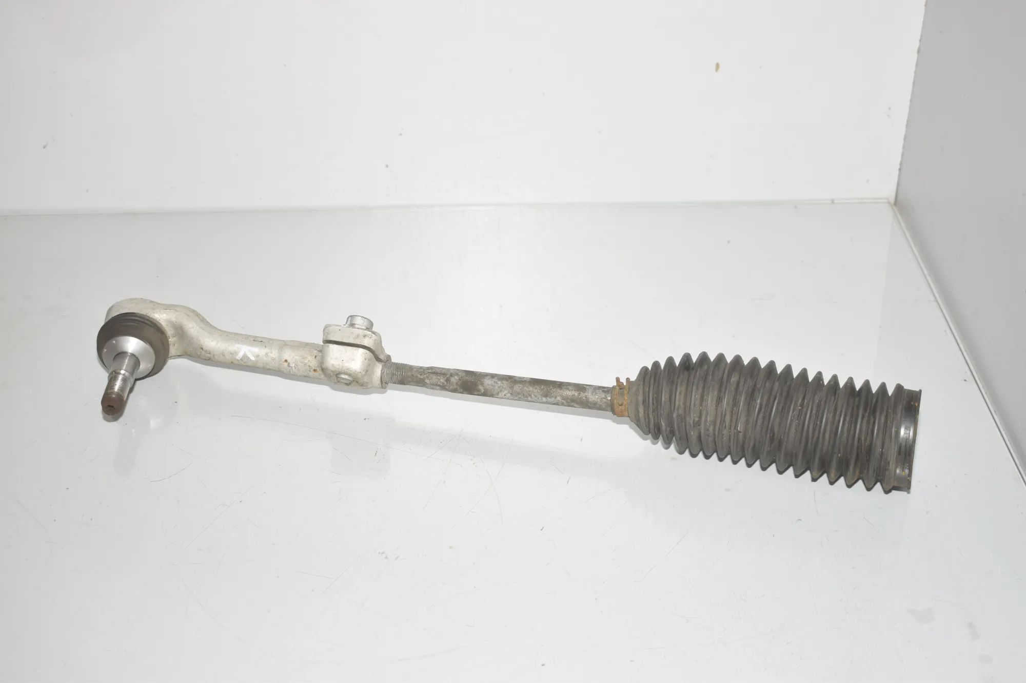 Left Side Steering Tie Rod – OEM 6851409 · BMW i3 (I01) Electric 2019