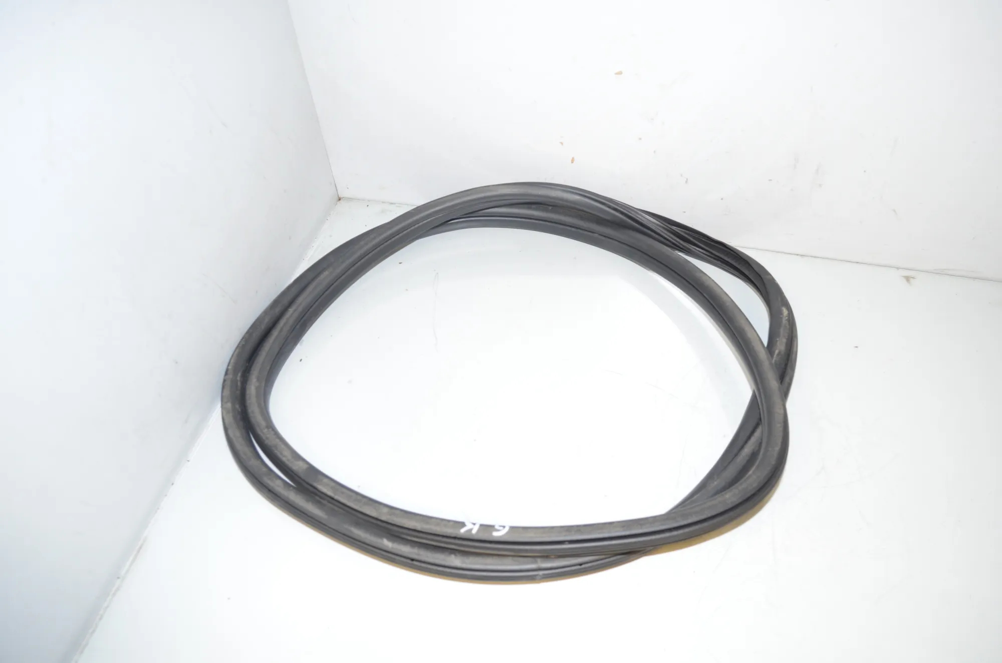 Rear Left Door Seal Rubber – OEM 7440034 · BMW X1 (F48) xDrive 18 d 2017 – 2