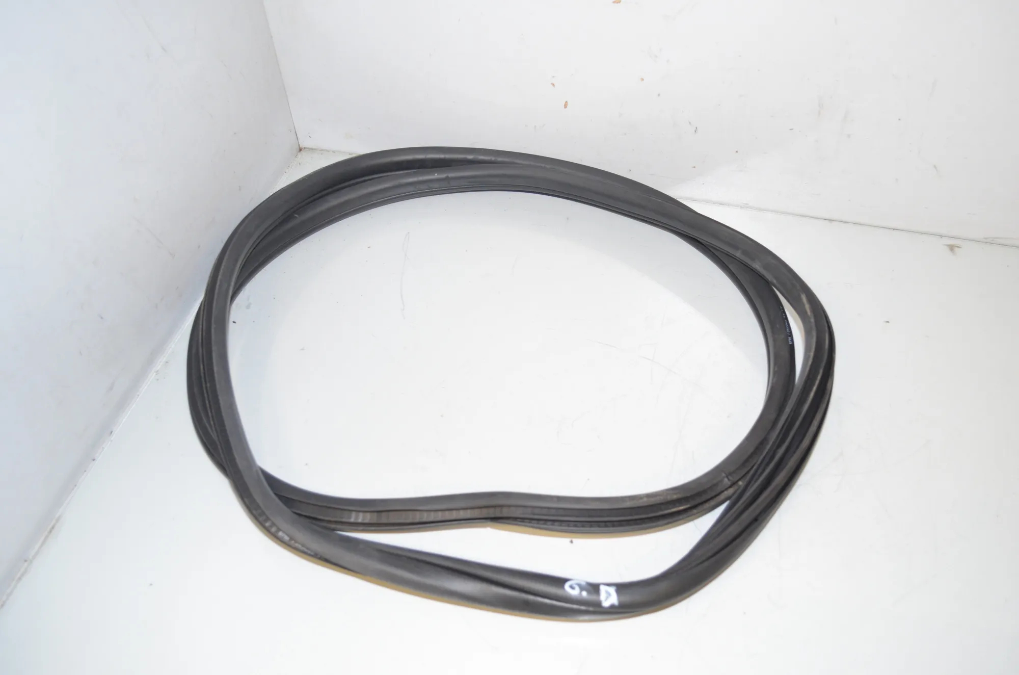 Rear Right Door Seal Rubber – OEM 7440034 · BMW X1 (F48) xDrive 18 d 2017