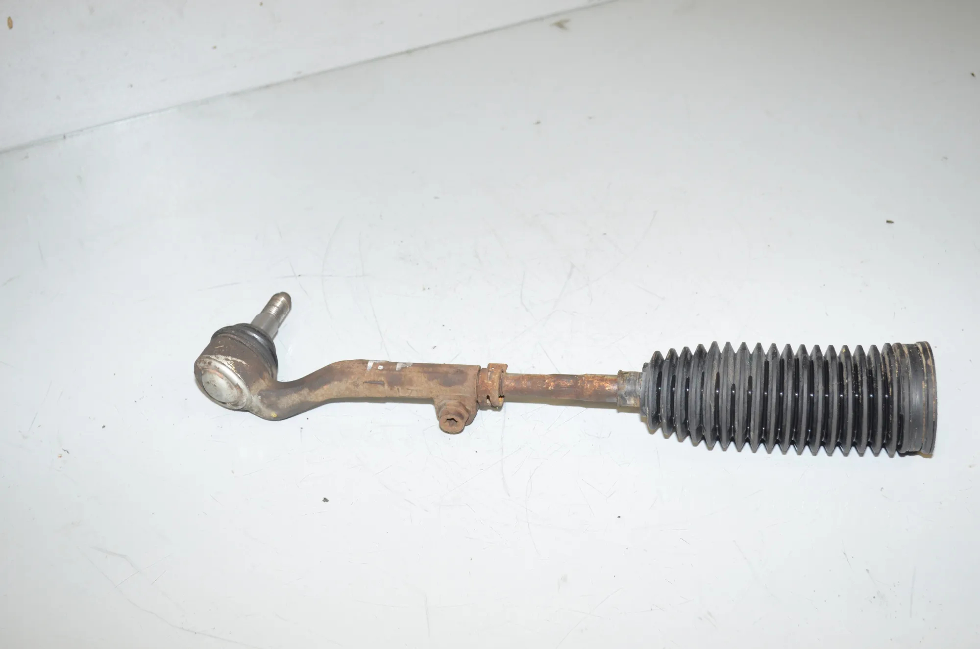 Right Side Steering Tie Rod – OEM 6799965 · BMW 3 Touring (F31) 318 d 2016 – 4