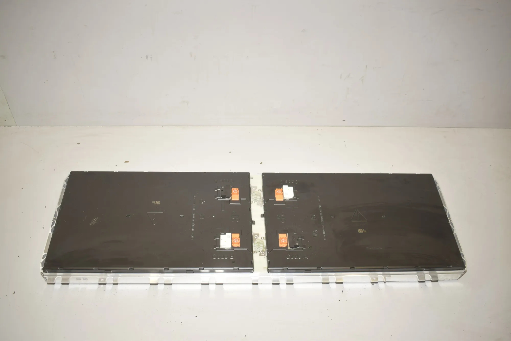Battery – OEM 8854600 · BMW i4 (G26) (2022 - -) eDrive35 2023 – 5