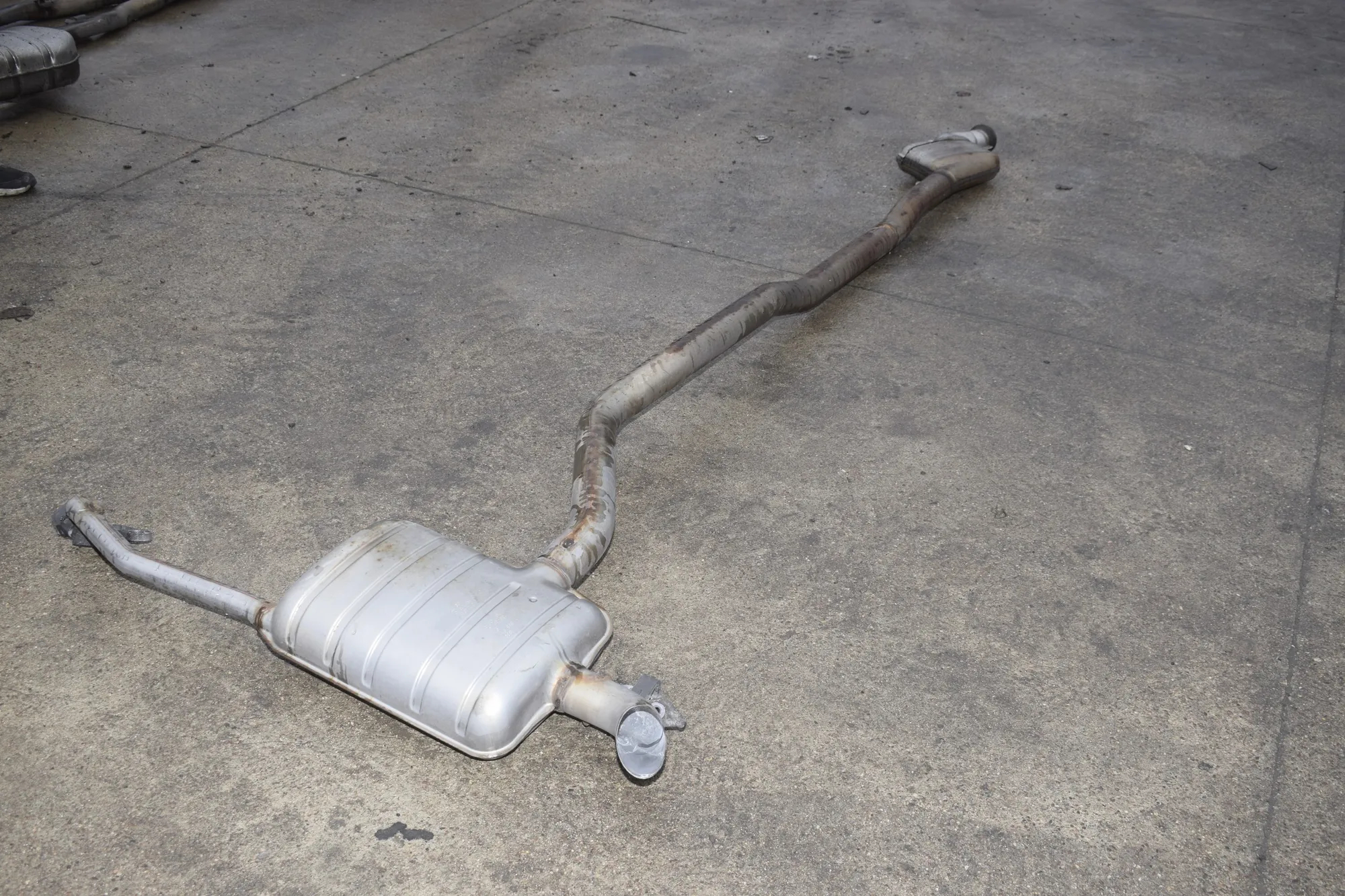Exhaust – OEM 9888906 · BMW 2 Active Tourer (U06) (2021 - -) 218d 2022 – 3