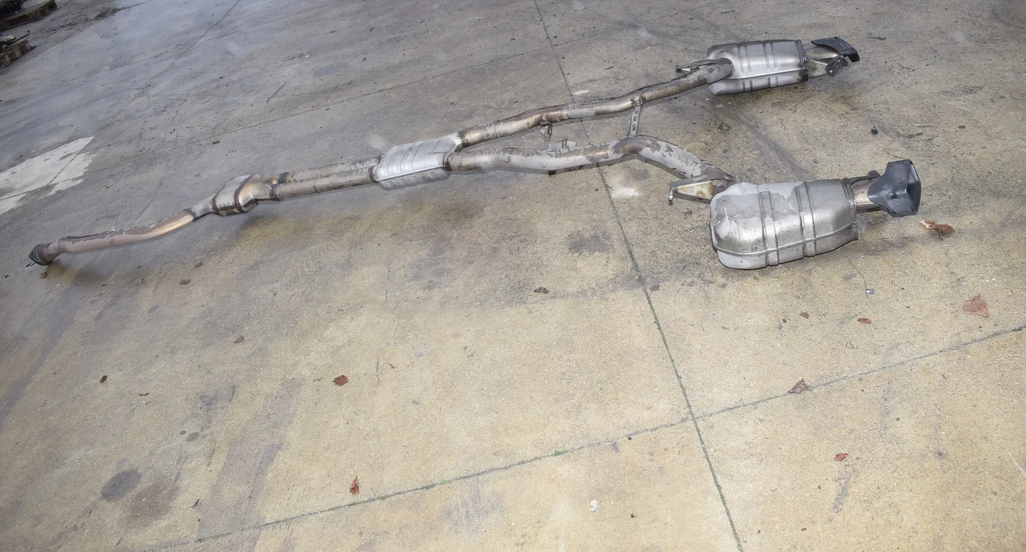 Exhaust – OEM 8516535 · BMW 5 Touring (F11) M 550 d xDrive 2012 – 4