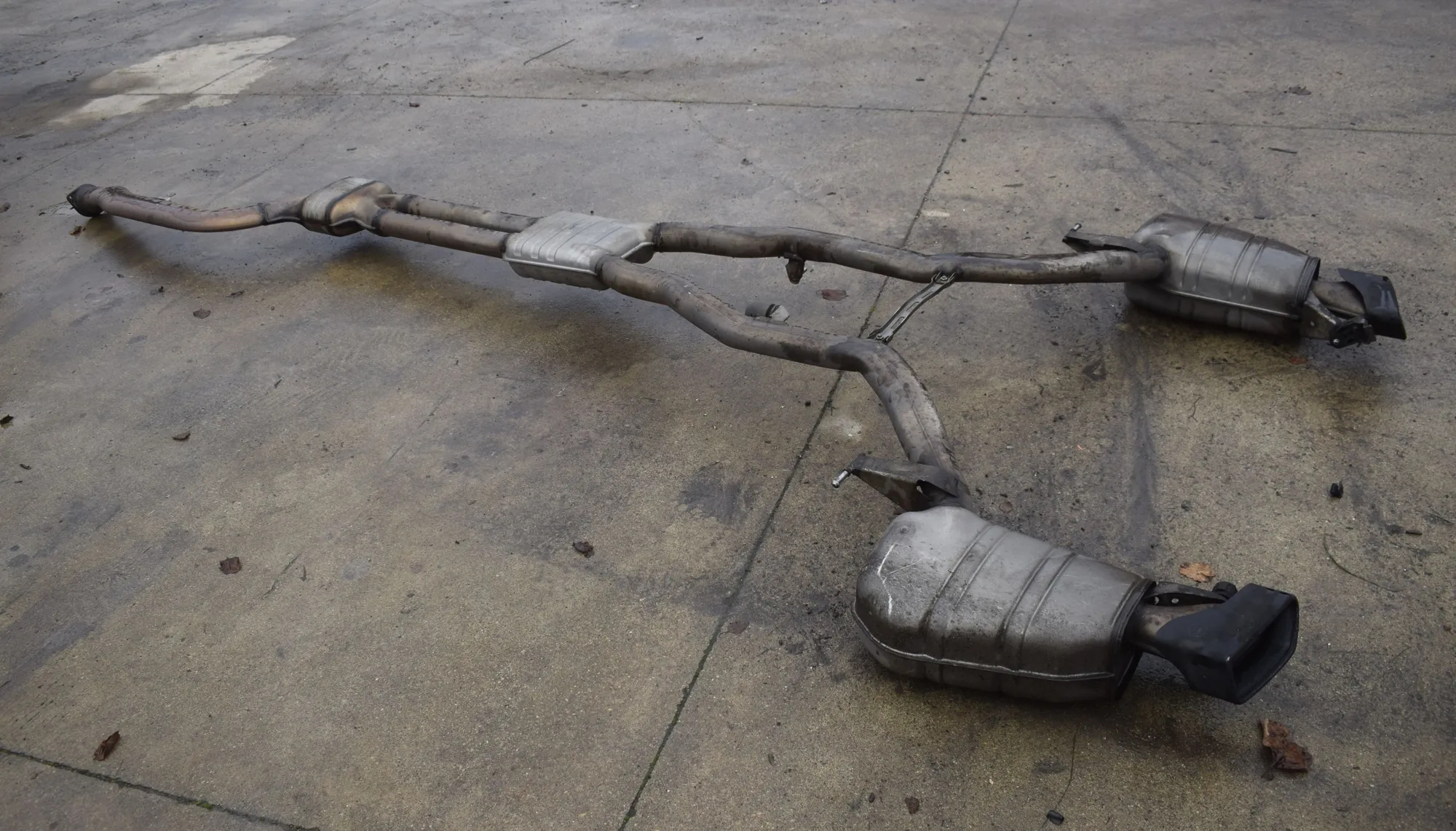 Exhaust – OEM 8516535 · BMW 5 Touring (F11) M 550 d xDrive 2012 – 5