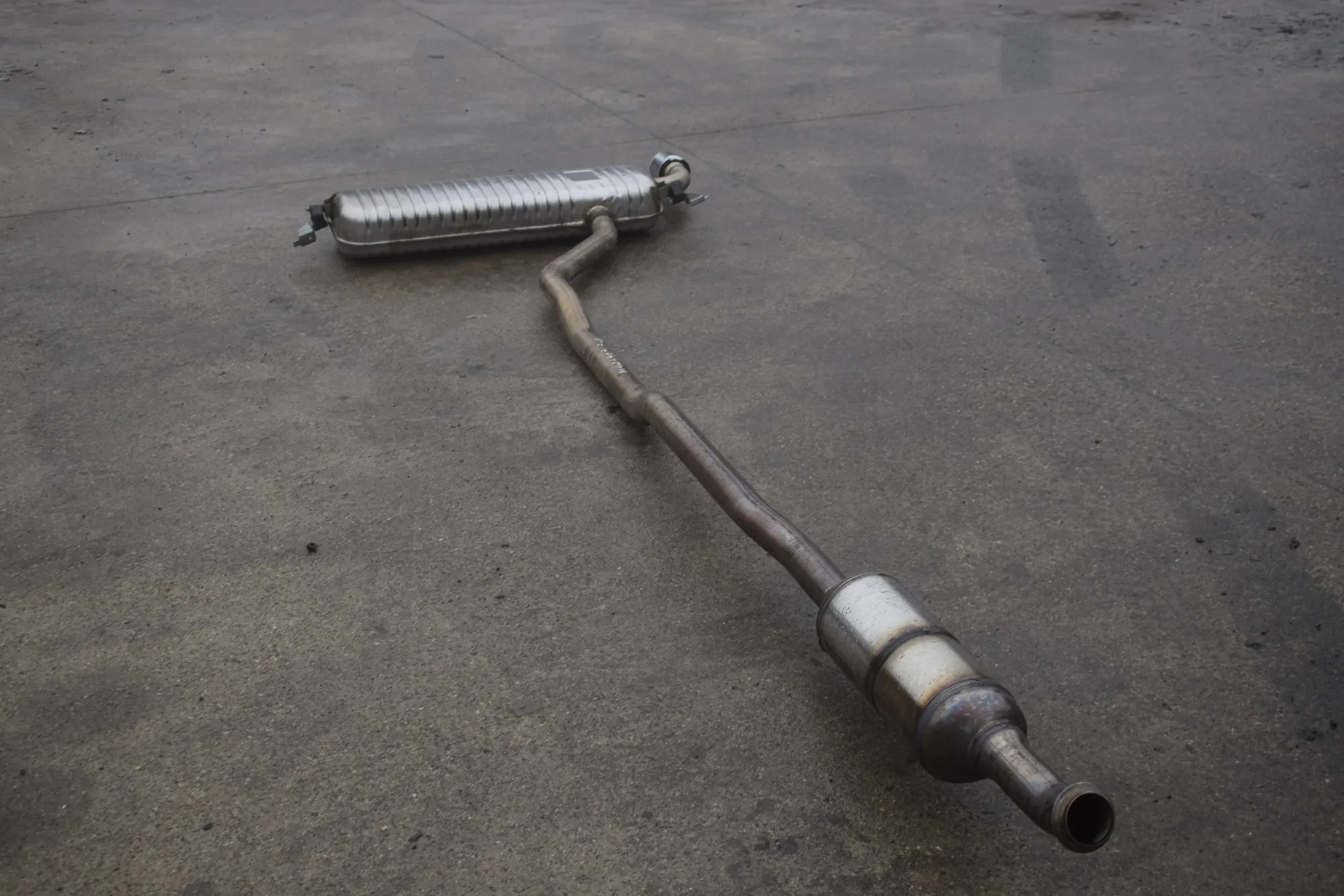 Exhaust – OEM 8690794 · BMW 1 (F40) (2019 - -) (F40) 118i 2022 – 6