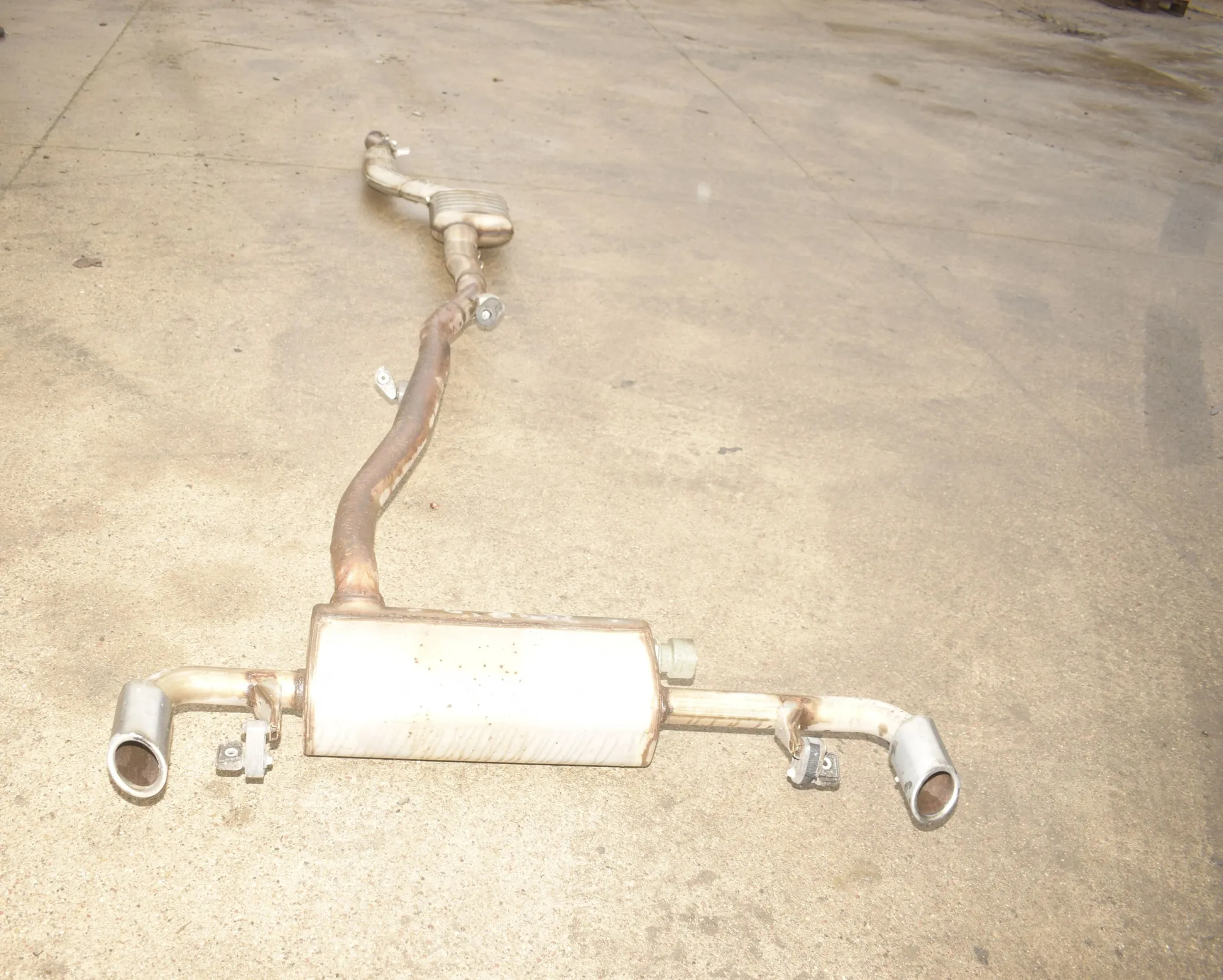 Exhaust – OEM 8598399 · BMW 5 Touring (G31) (2017 - -) 520 d 2019 – 3