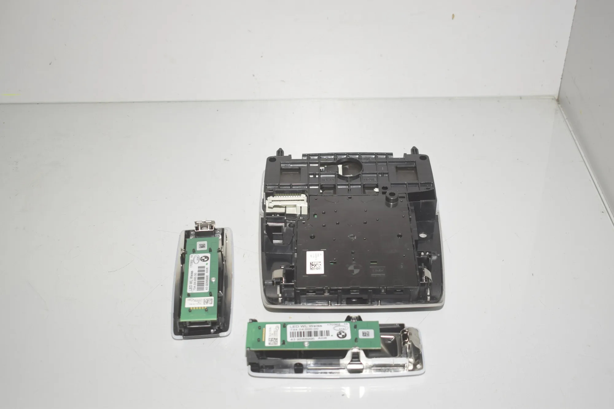 Interior Lighting – OEM 9288995 · BMW X1 (F48) xDrive 18 d 2017 – 4
