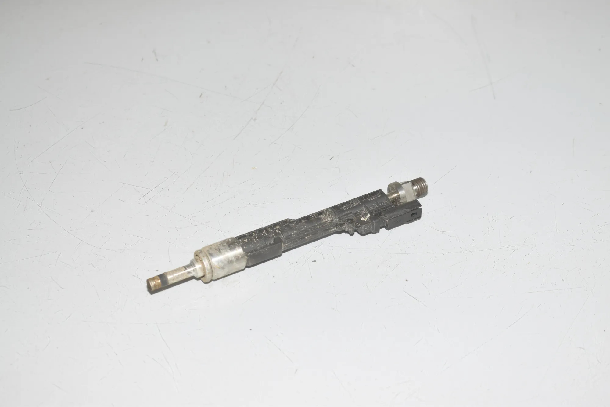 Fuel Injector – OEM 7639994 · BMW X1 (E84) sDrive 20 i 2012 – 3