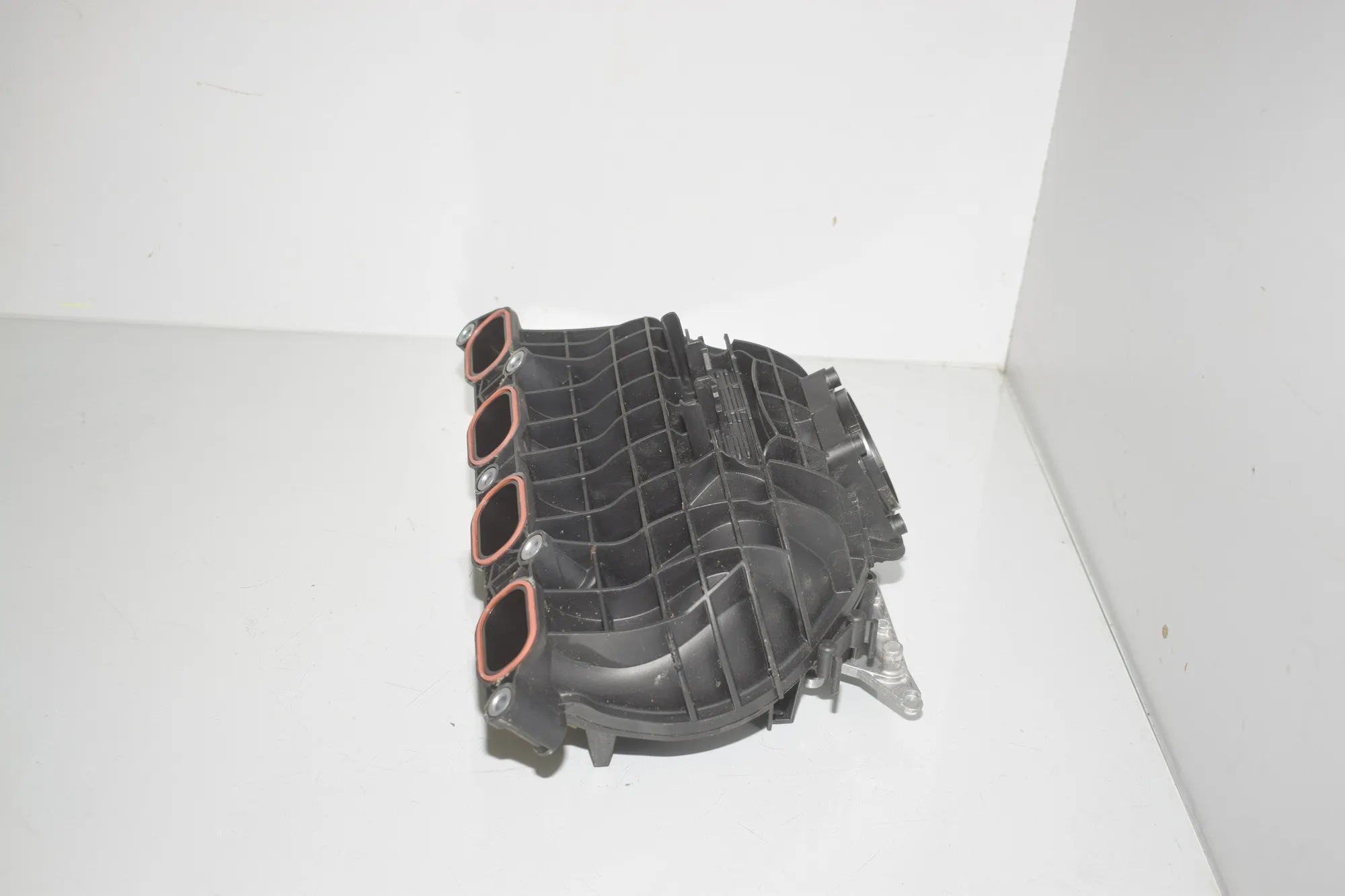 Intake Manifold – OEM 7588126 · BMW X1 (E84) sDrive 20 i 2012 – 2