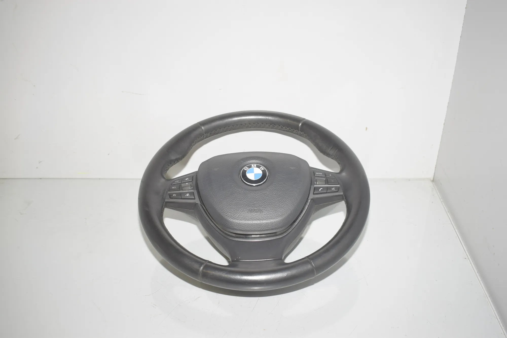 Steering Wheel – OEM 6790891 · BMW 5 Touring (F11) 535 d 2013