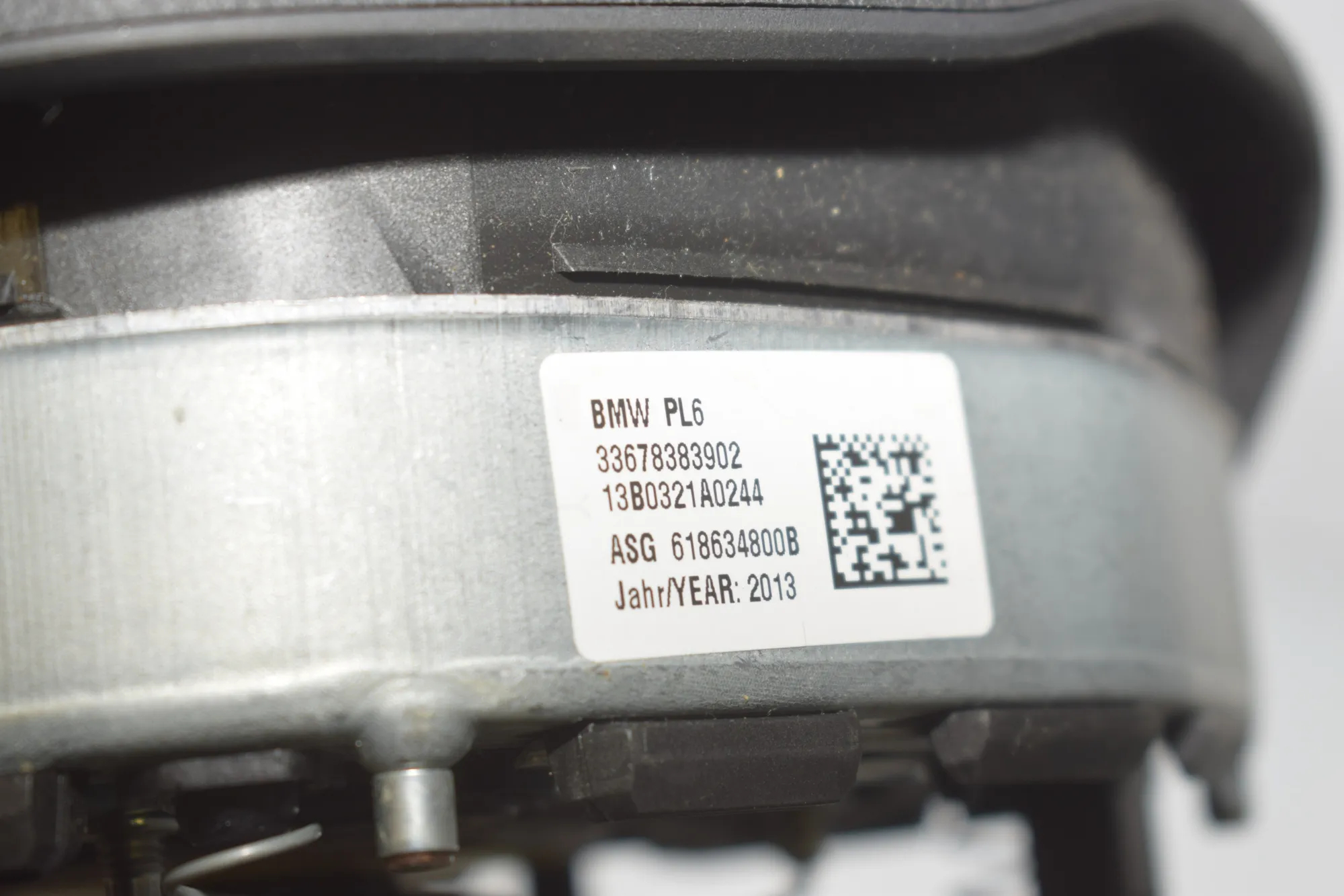 Steering Wheel – OEM 6790891 · BMW 5 Touring (F11) 535 d 2013 – 9