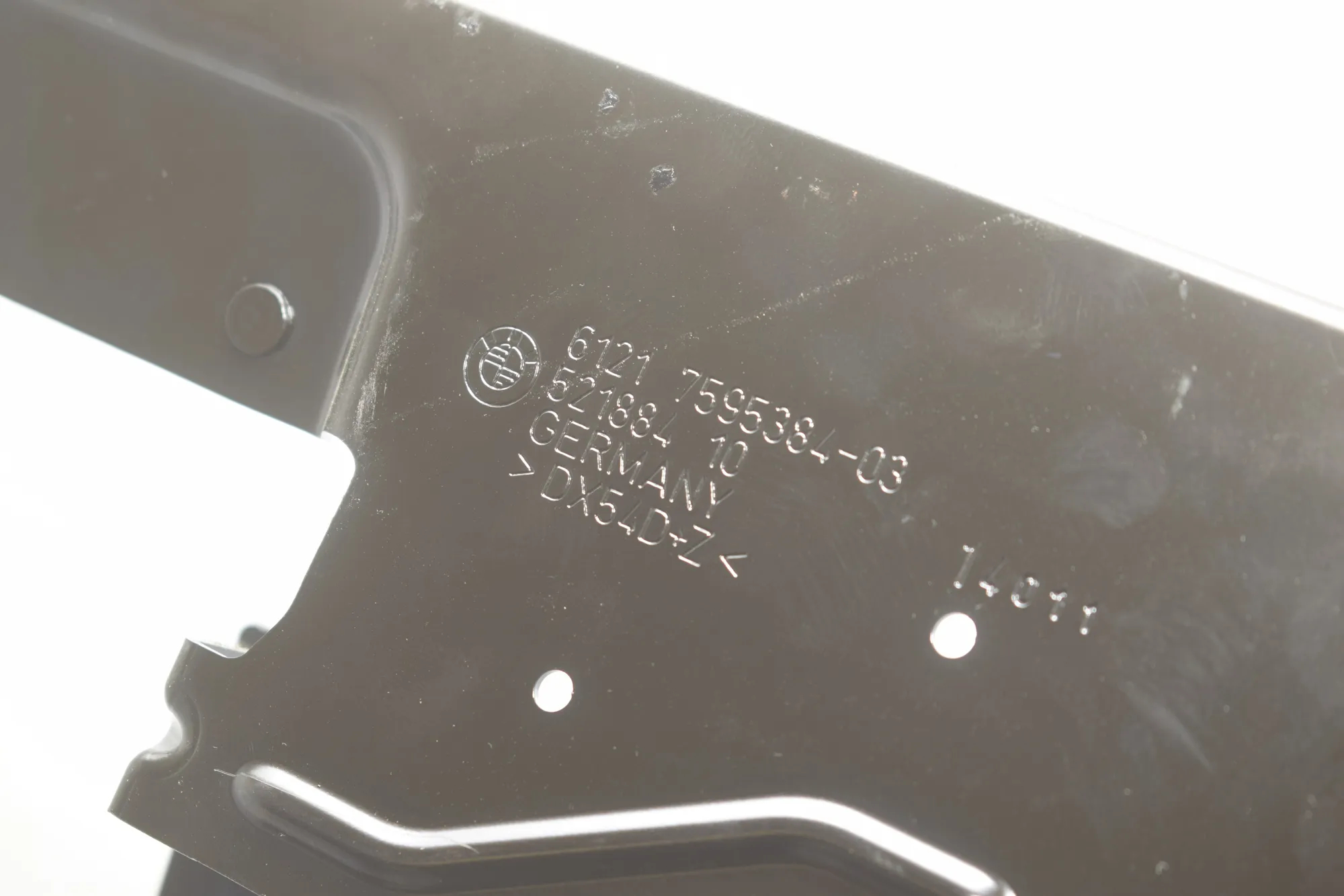 Bracket – OEM 7595384 · BMW 5 Touring (F11) 535 d 2013 – 4