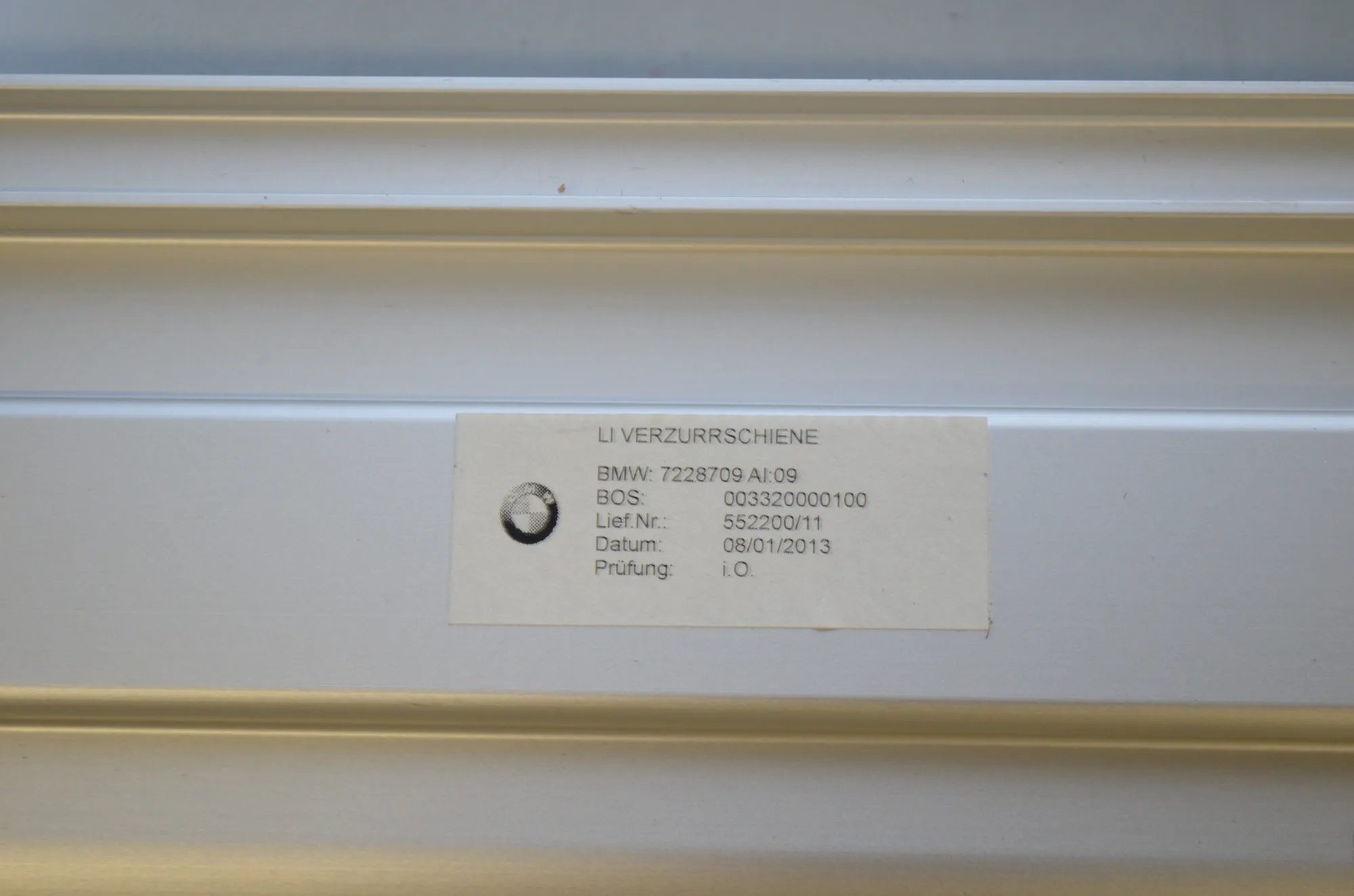 Other Boot Trunk Parts – OEM 7228709 · BMW 5 Touring (F11) 535 d 2013 – 4