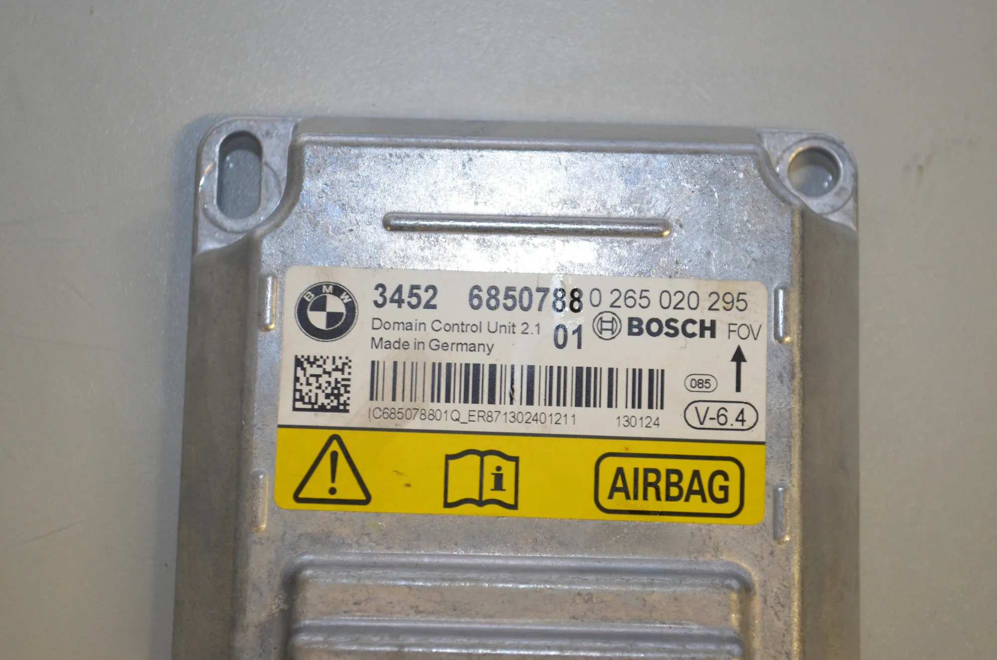 Distance Radar Sensor – OEM 9220065 · BMW 5 Touring (F11) 535 d 2013 – 7