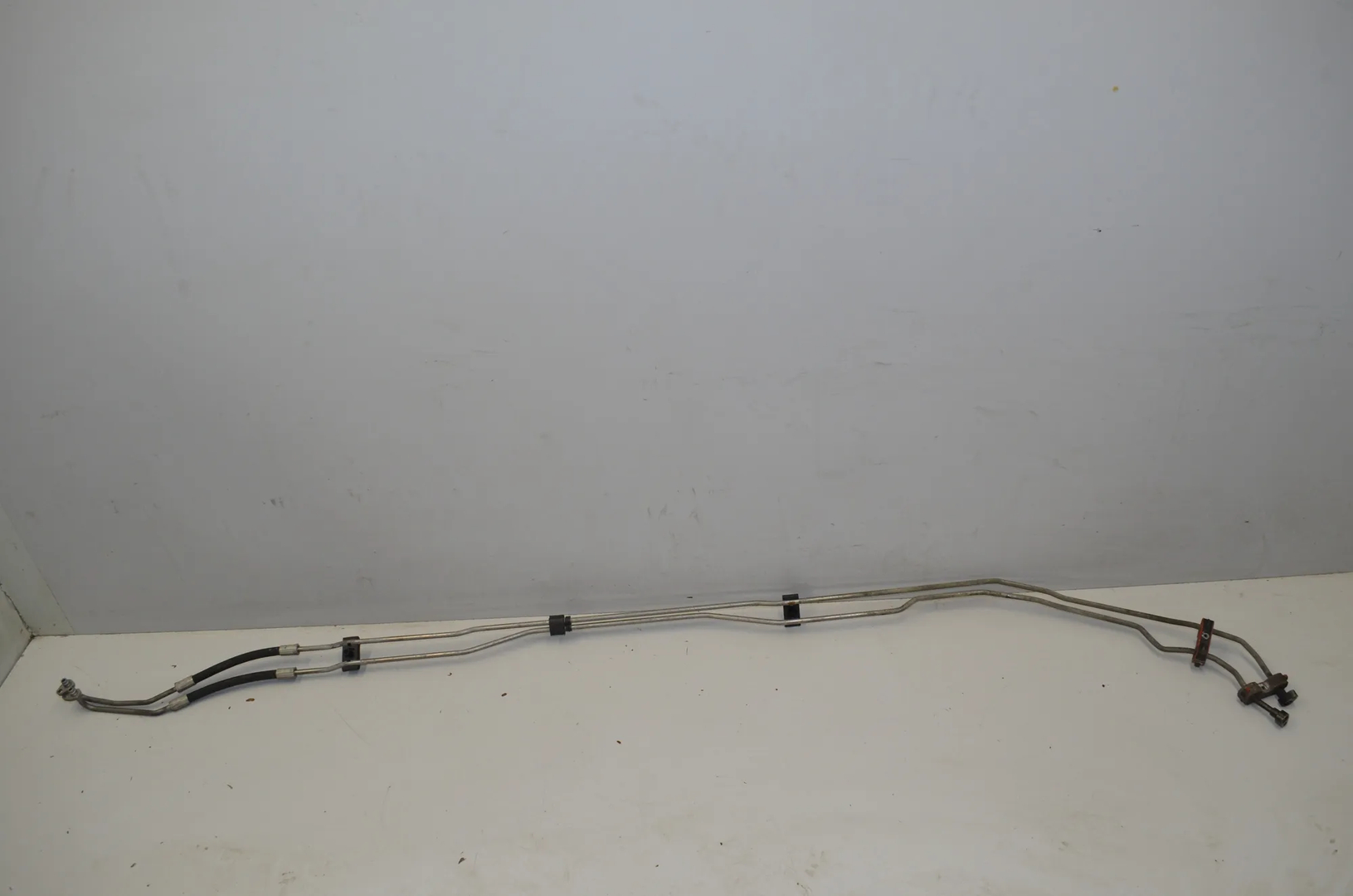 Other tubes – OEM 6792433 · BMW 5 Touring (F11) M 550 d xDrive 2012 – 2