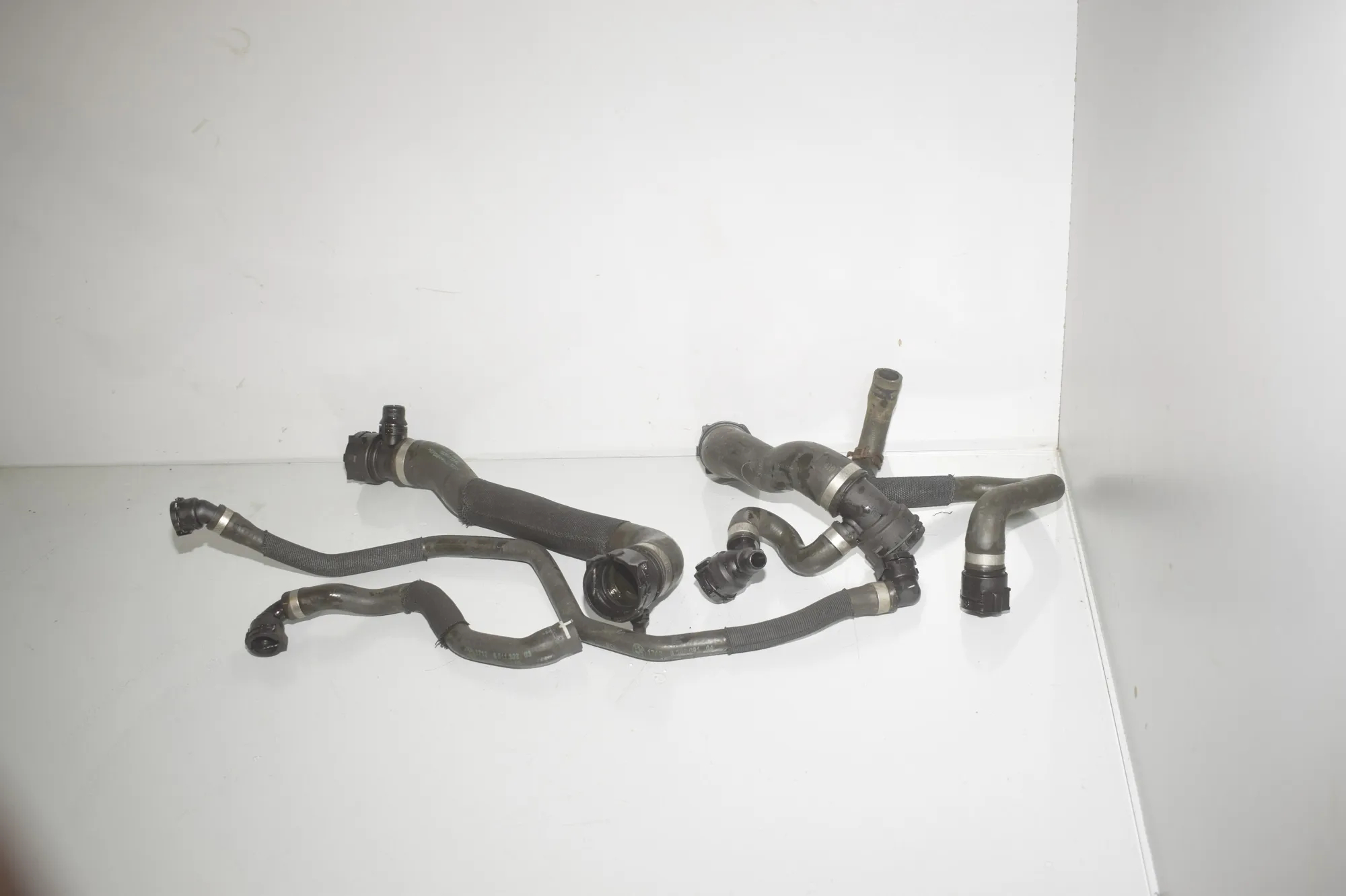 Coolant Hose Pipe – OEM 8506089 · BMW 5 Touring (F11) M 550 d xDrive 2012
