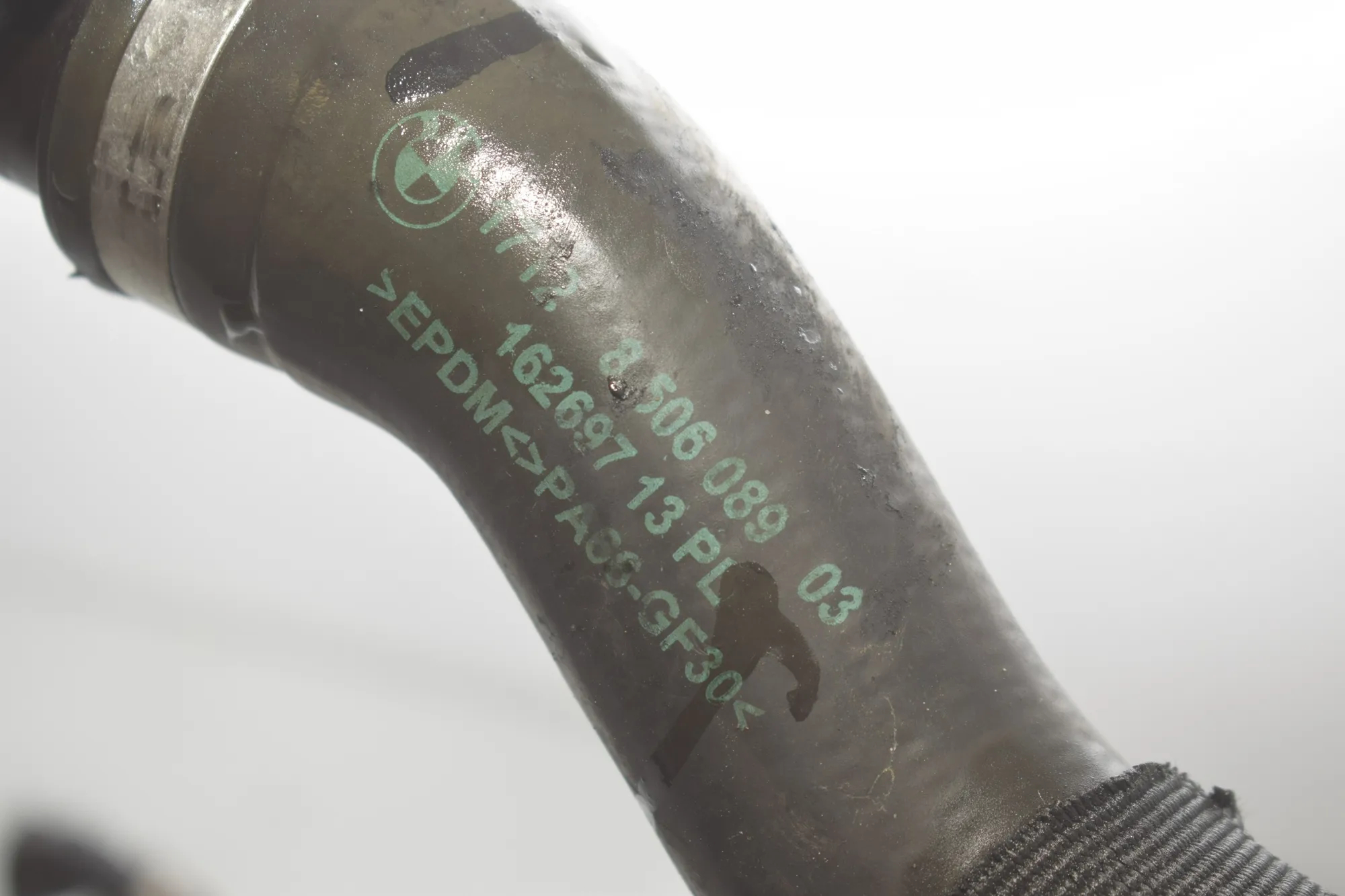 Coolant Hose Pipe – OEM 8506089 · BMW 5 Touring (F11) M 550 d xDrive 2012 – 4