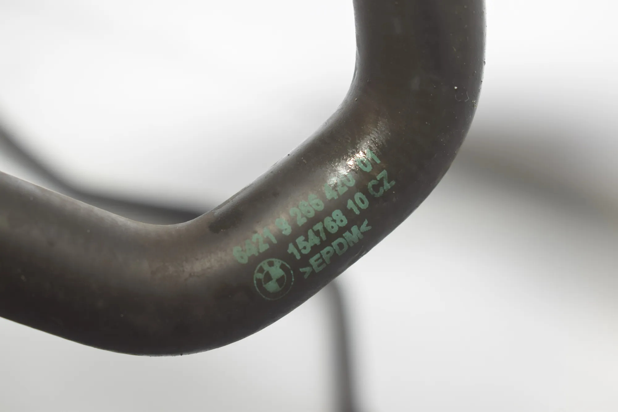 Coolant Hose Pipe – OEM 8506089 · BMW 5 Touring (F11) M 550 d xDrive 2012 – 7