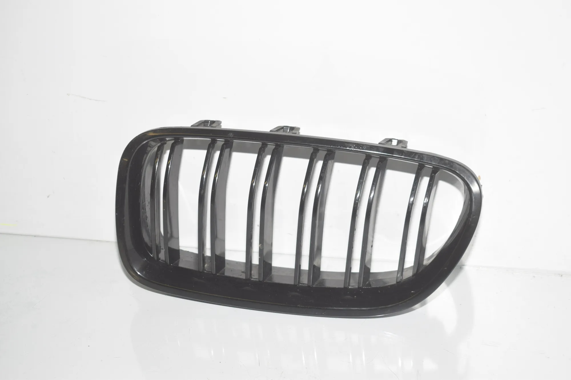 Grilles – OEM 7340319 · BMW 5 Touring (F11) M 550 d xDrive 2012 – 2