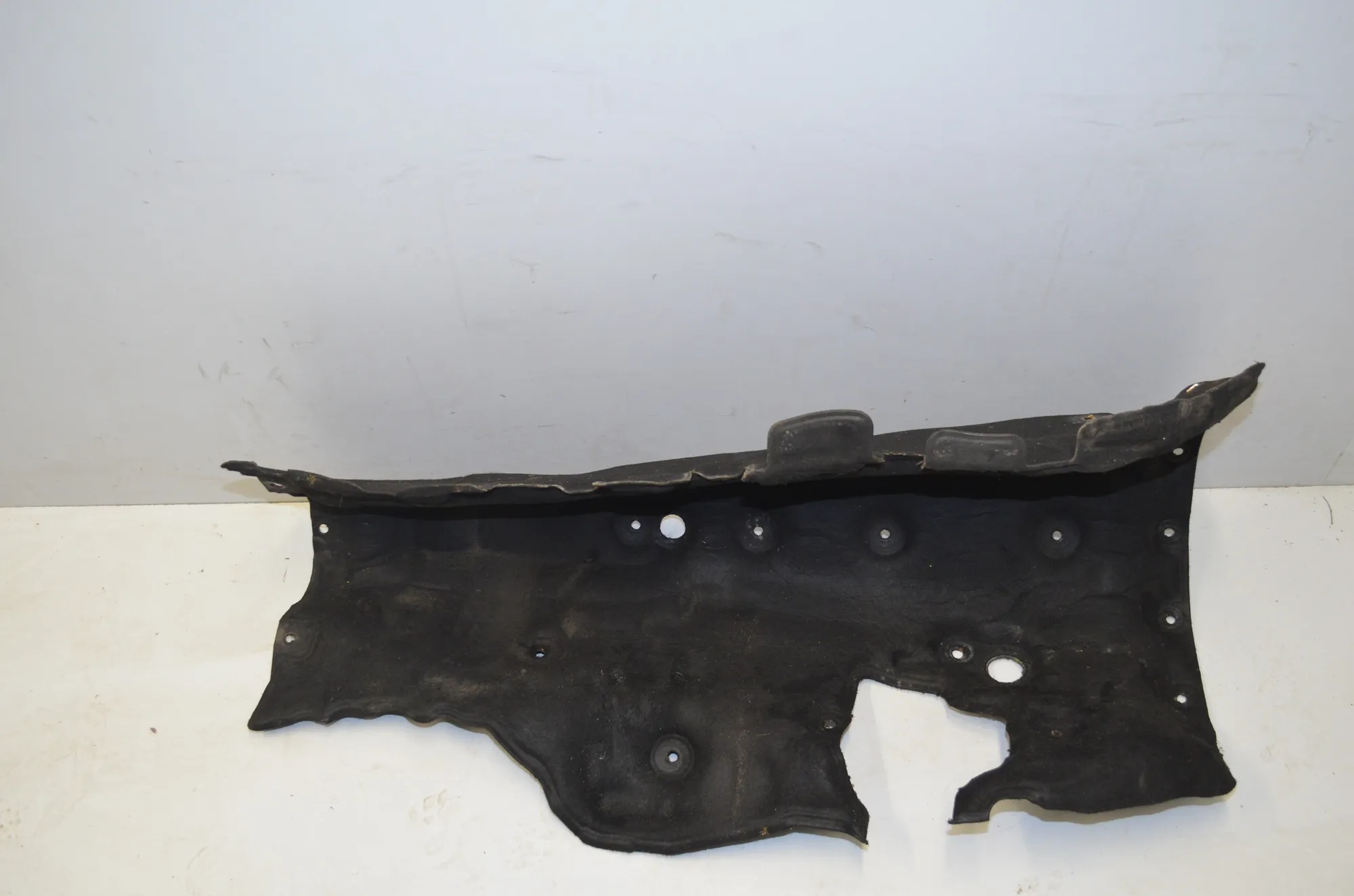 Gearbox Cover – OEM 9139214 · BMW 5 Touring (F11) M 550 d xDrive 2012 – 2