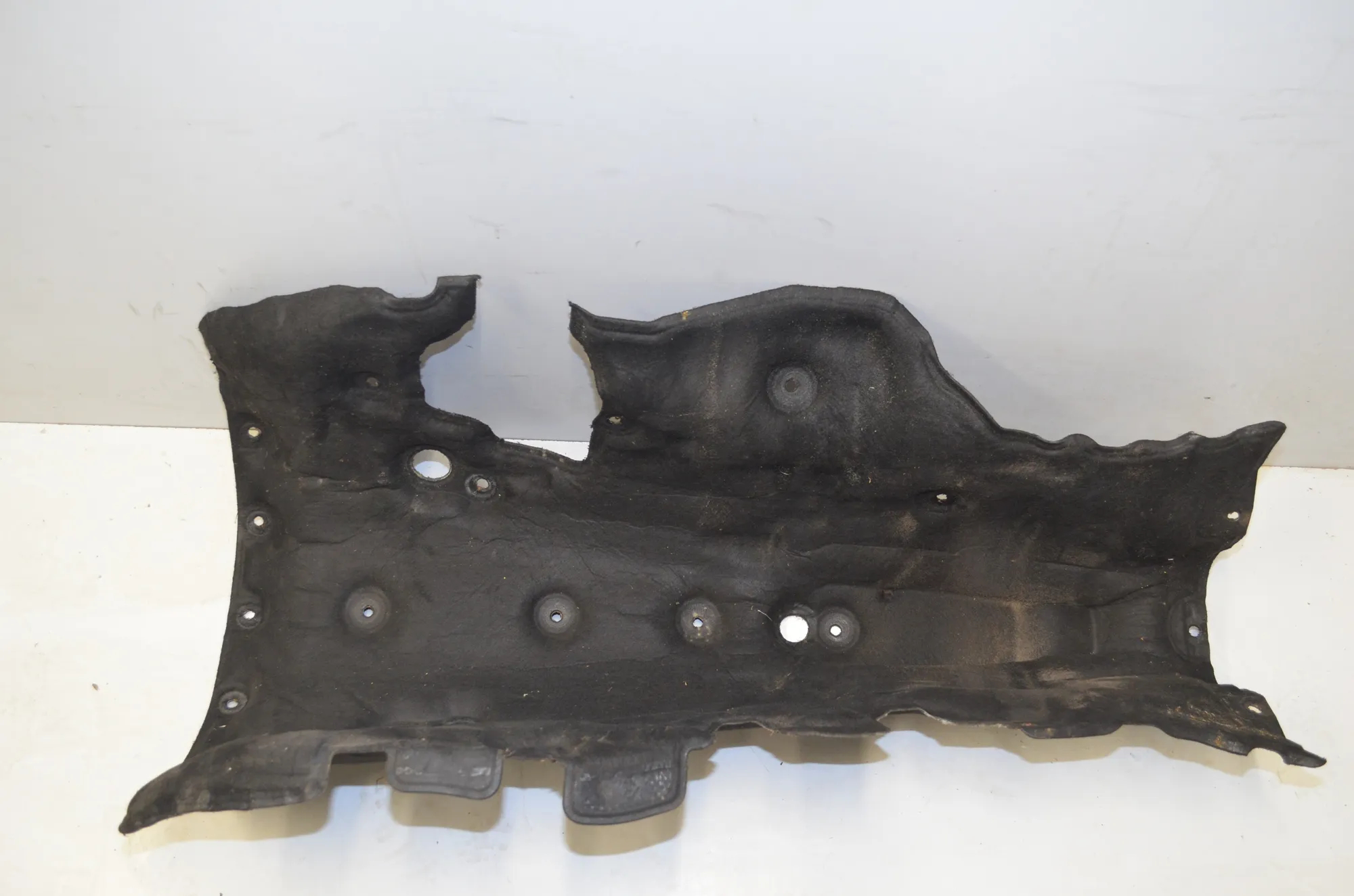 Gearbox Cover – OEM 9139214 · BMW 5 Touring (F11) M 550 d xDrive 2012