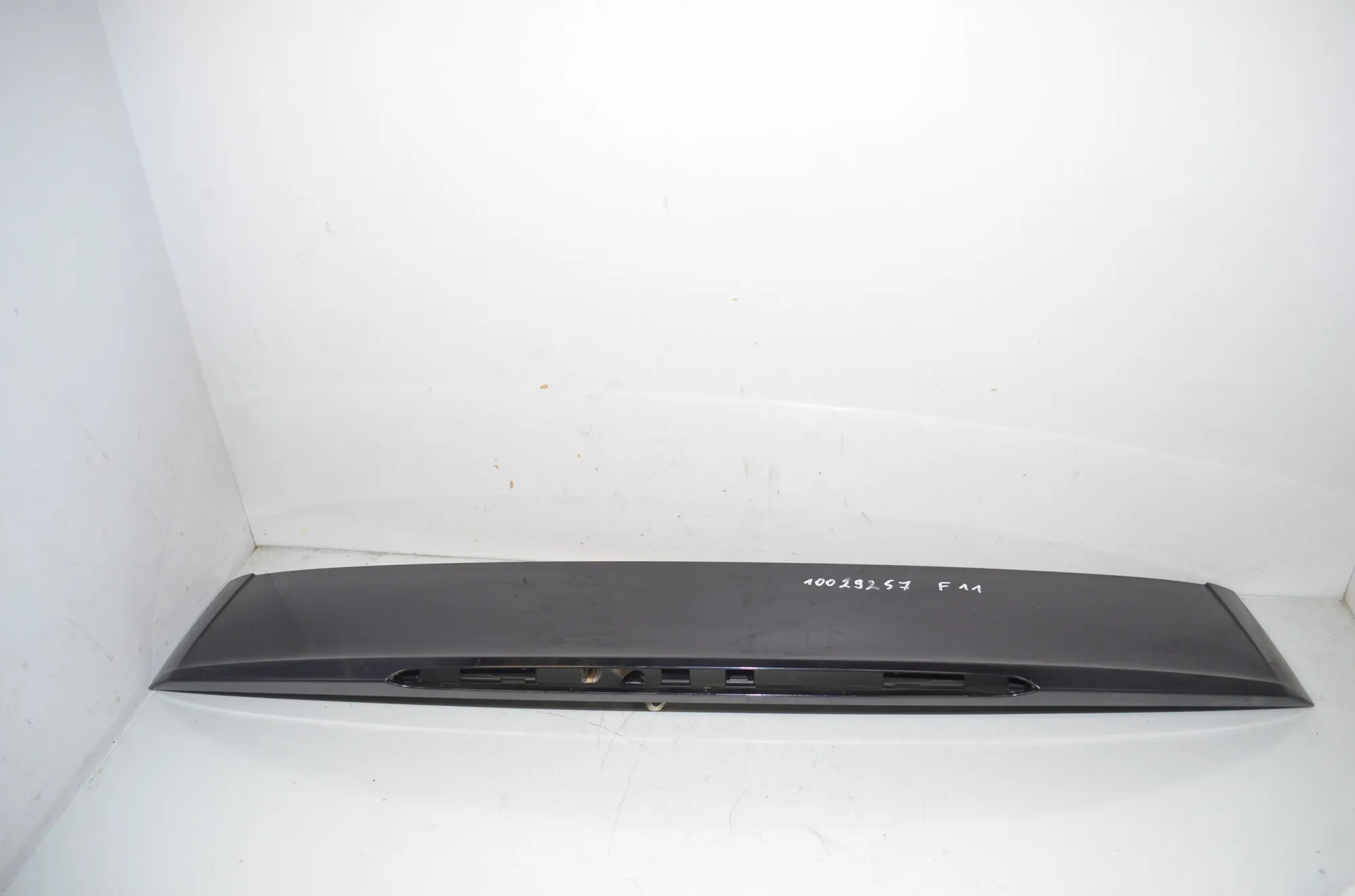Tailgate Bootlid Spoiler – OEM 7262844 · BMW 5 Touring (F11) M 550 d xDrive 2012