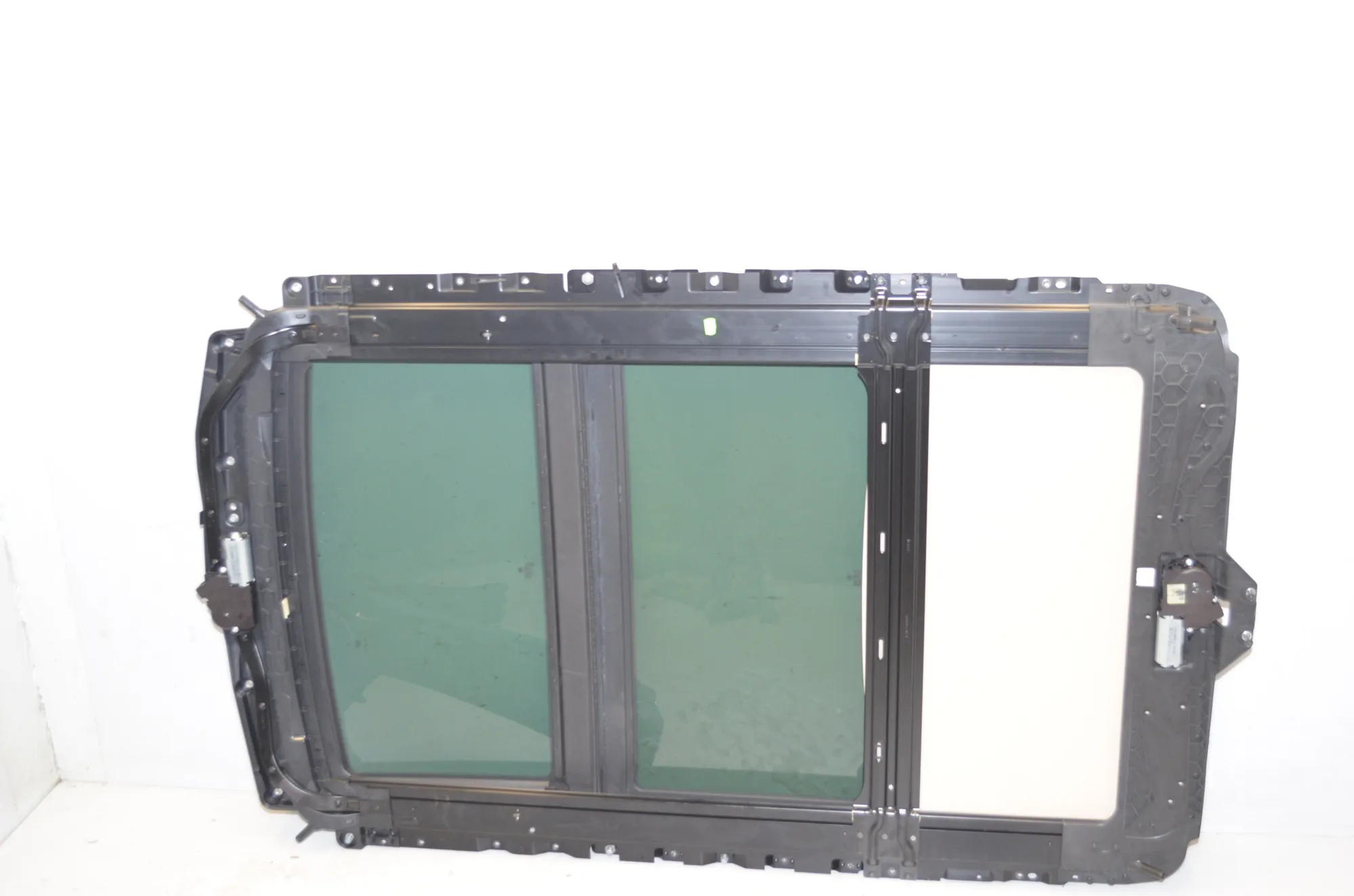 Sunroof – OEM 7237961 · BMW 5 Touring (F11) 535 d 2013 – 2