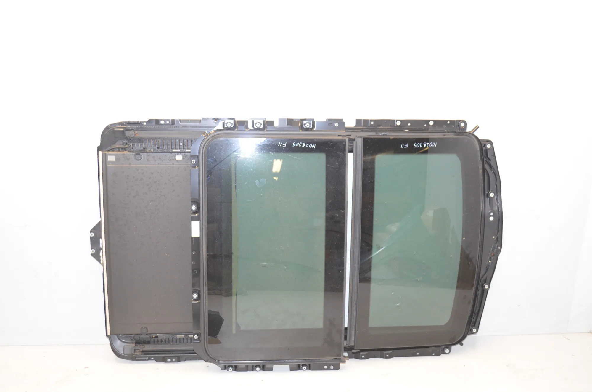 Sunroof – OEM 7237961 · BMW 5 Touring (F11) 535 d 2013 – 4
