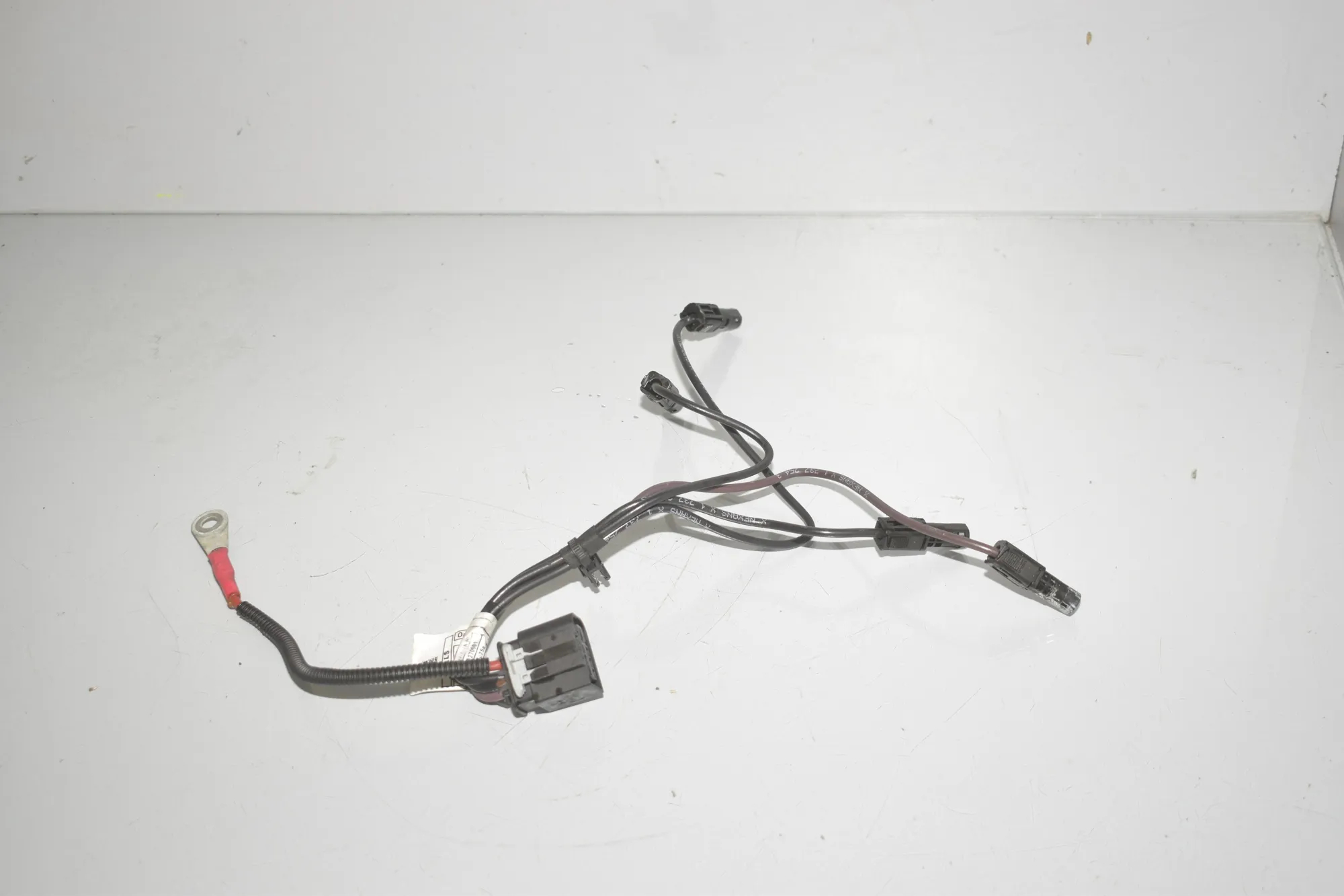 Glow Plug Wires – OEM 8592700 · BMW X1 (F48) xDrive 18 d 2017