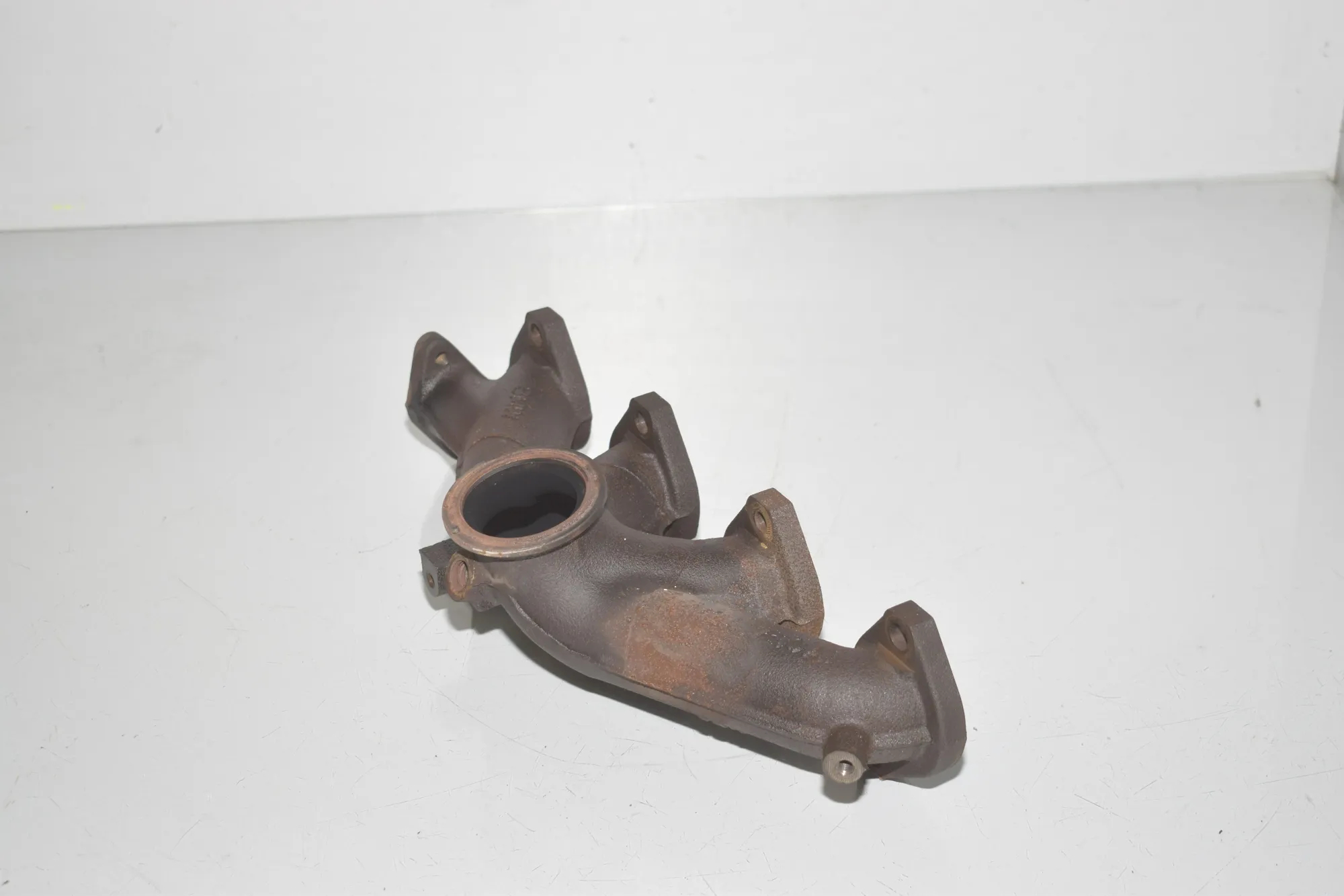 Exhaust Manifold – OEM 8519889 · BMW X1 (F48) xDrive 18 d 2017 – 2