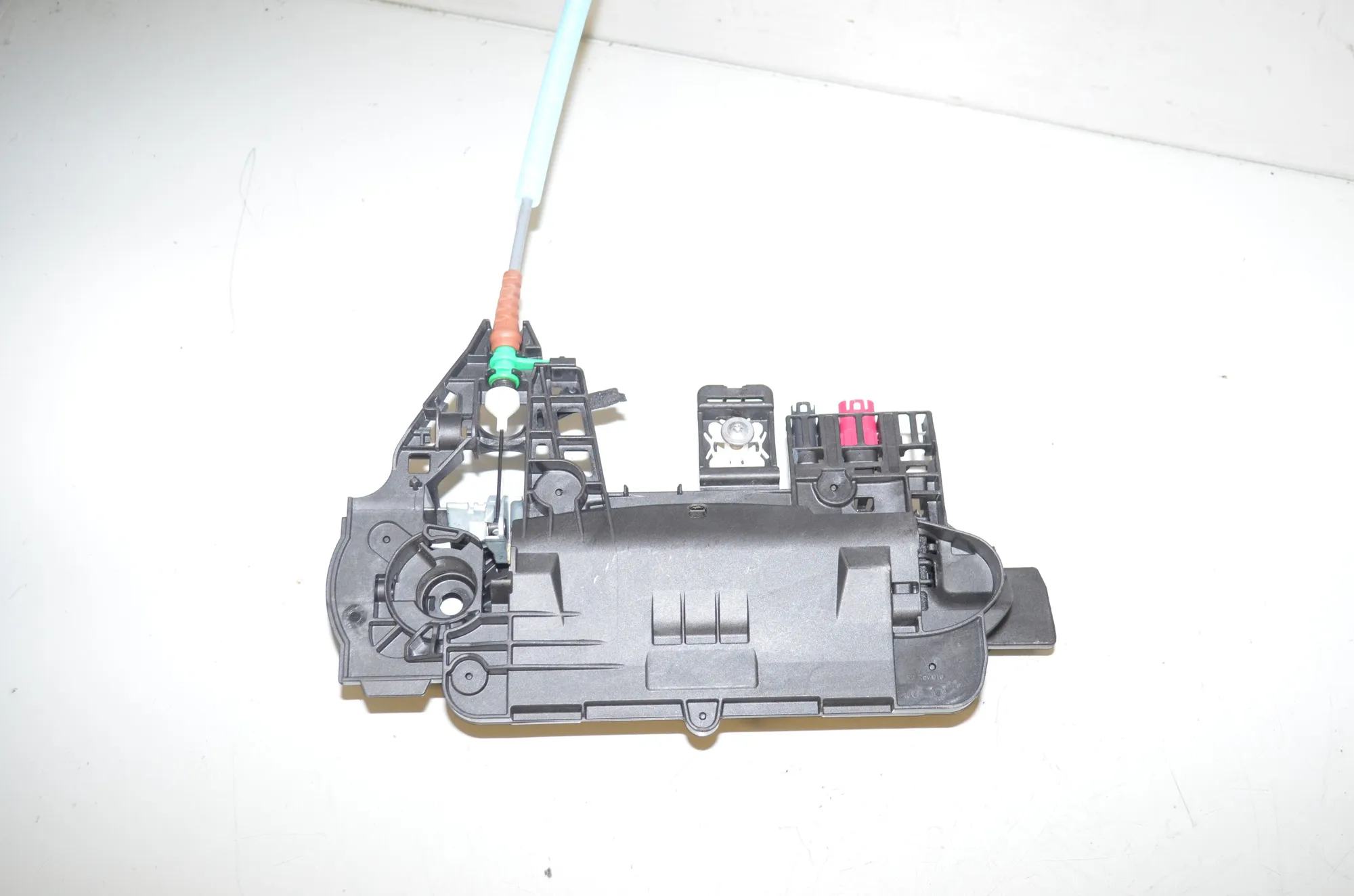 Front Right Door Interior Handle Frame – OEM 5A68EF4 · BMW i4 (G26) BMW i4 (G26) M50 2022 – 3