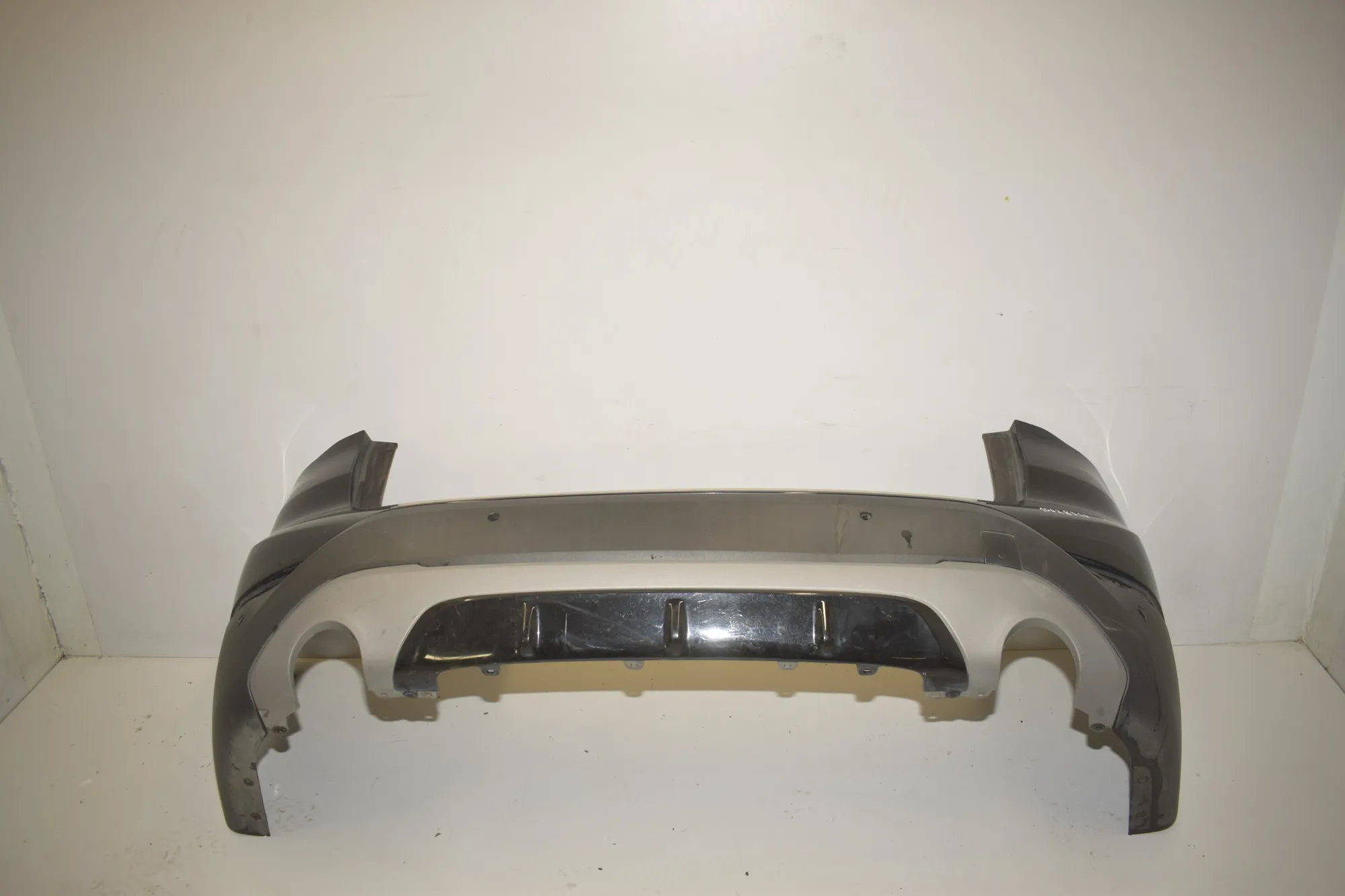 Rear Bumper · BMW X1 (F48) xDrive 18 d 2018 – 2
