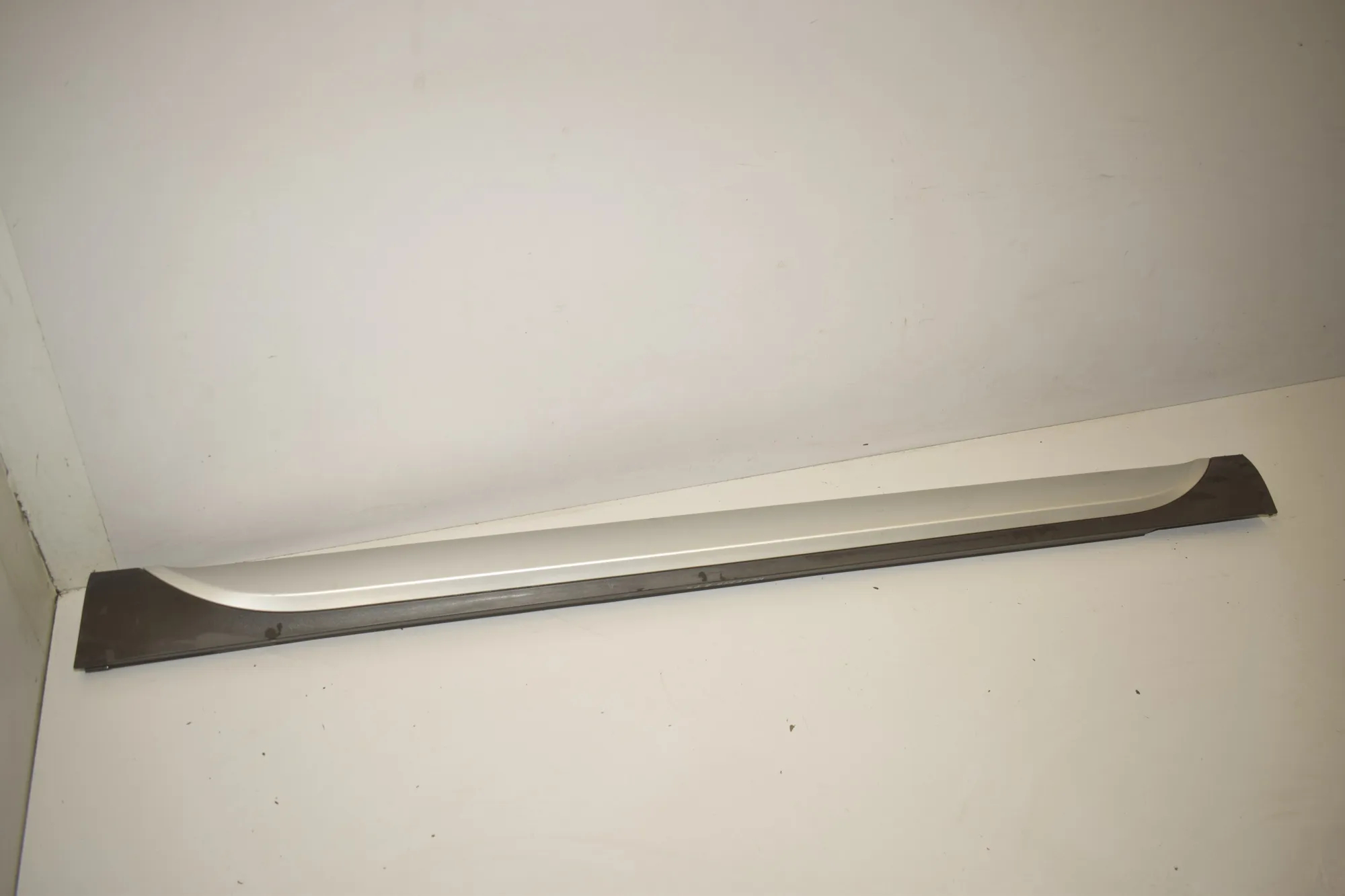 Left Side Plastic Sideskirt Cover – OEM 2993563 · BMW X1 (E84) sDrive 20 i 2013 – 3