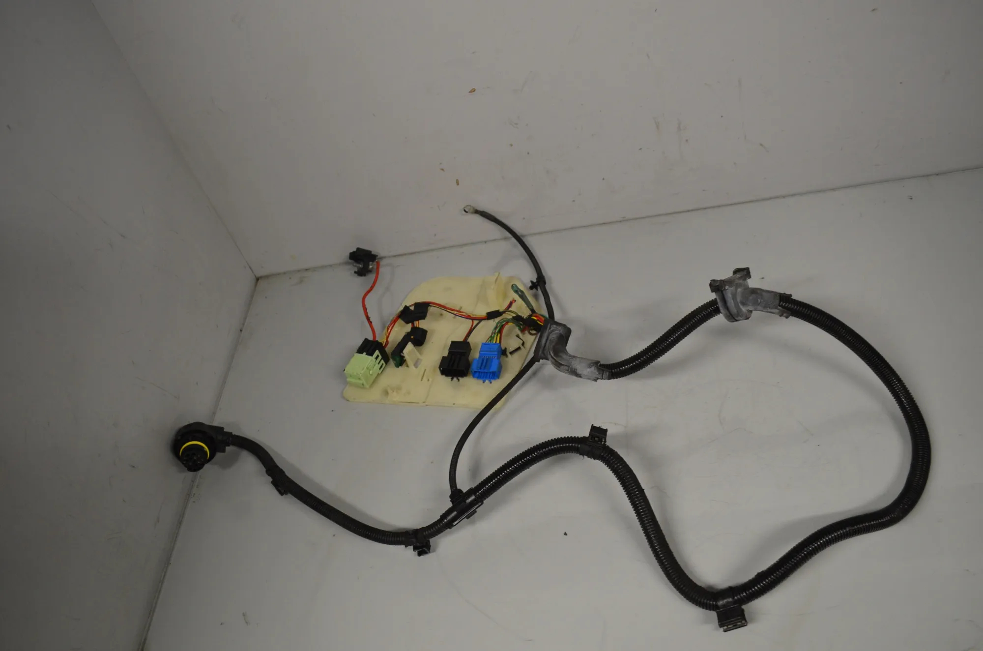 Engine Cable Harness – OEM 8516701 · BMW 5 Touring (F11) 535 d 2013 – 2