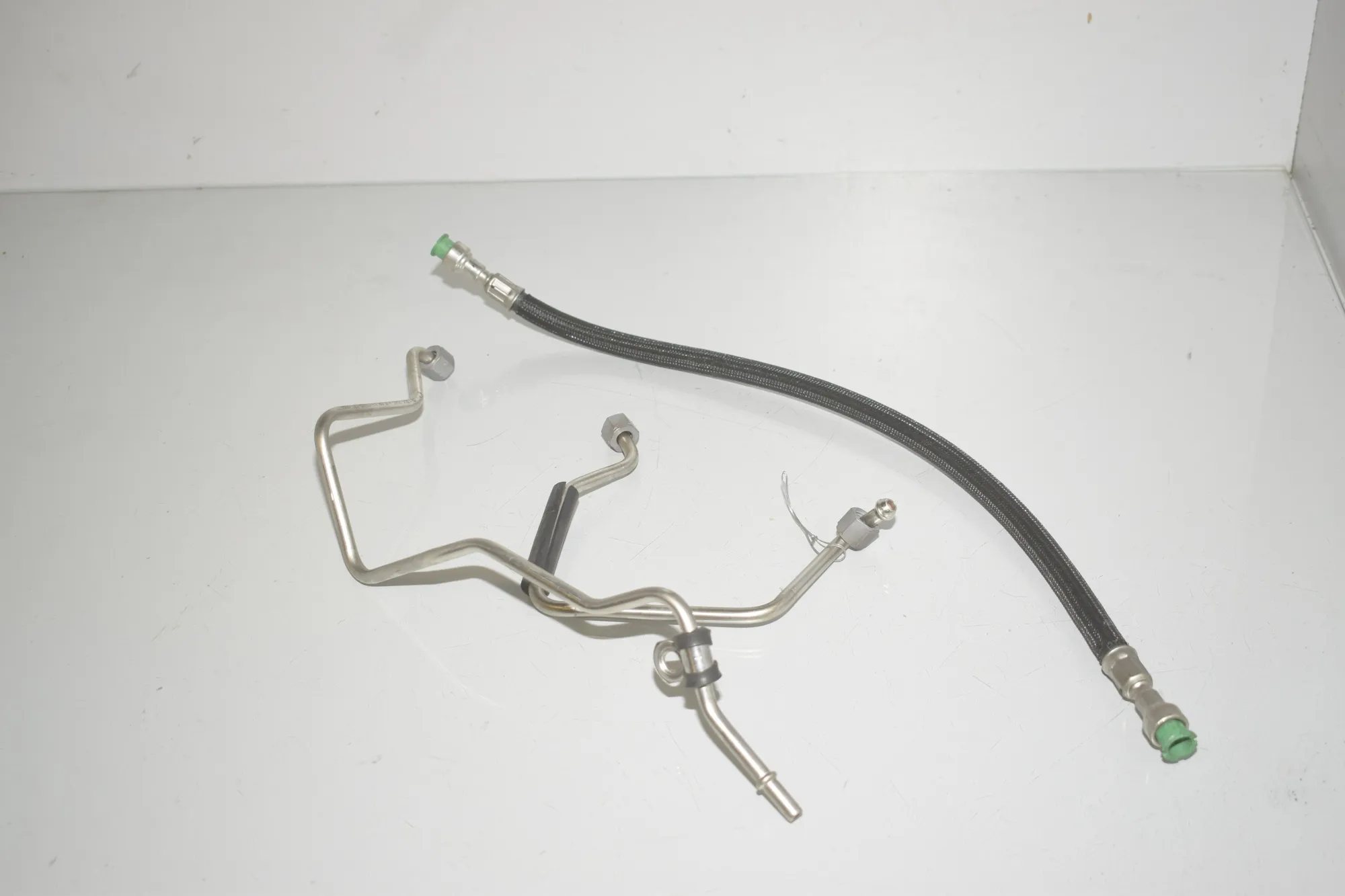 Other tubes – OEM 7574675 · BMW X1 (E84) sDrive 20 i 2013 – 2