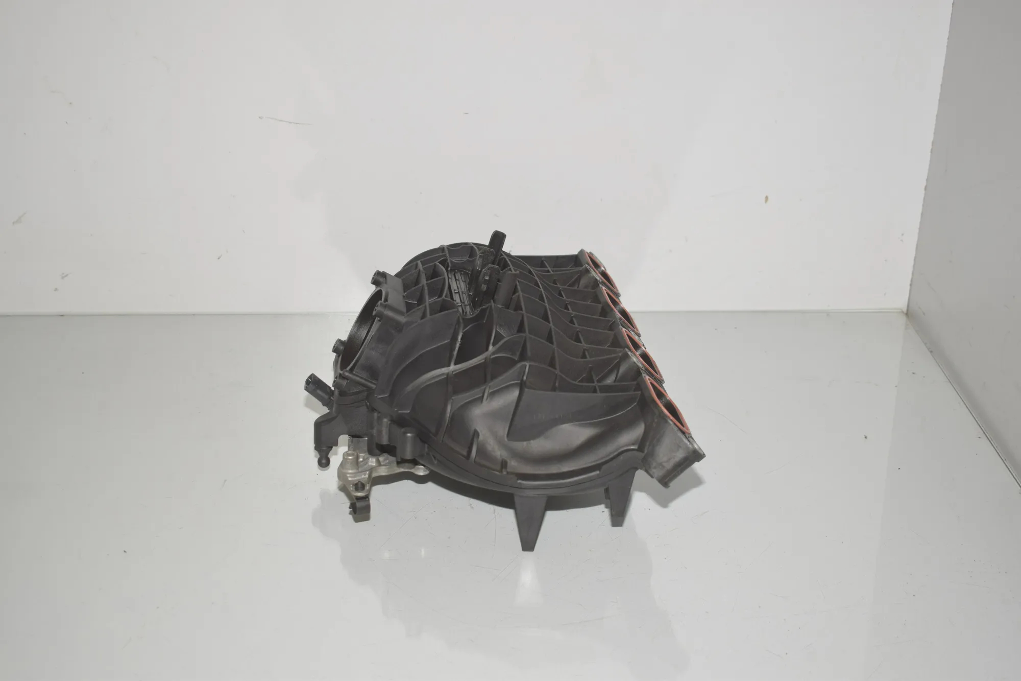 Intake Manifold – OEM 7588126 · BMW X1 (E84) sDrive 20 i 2013 – 2