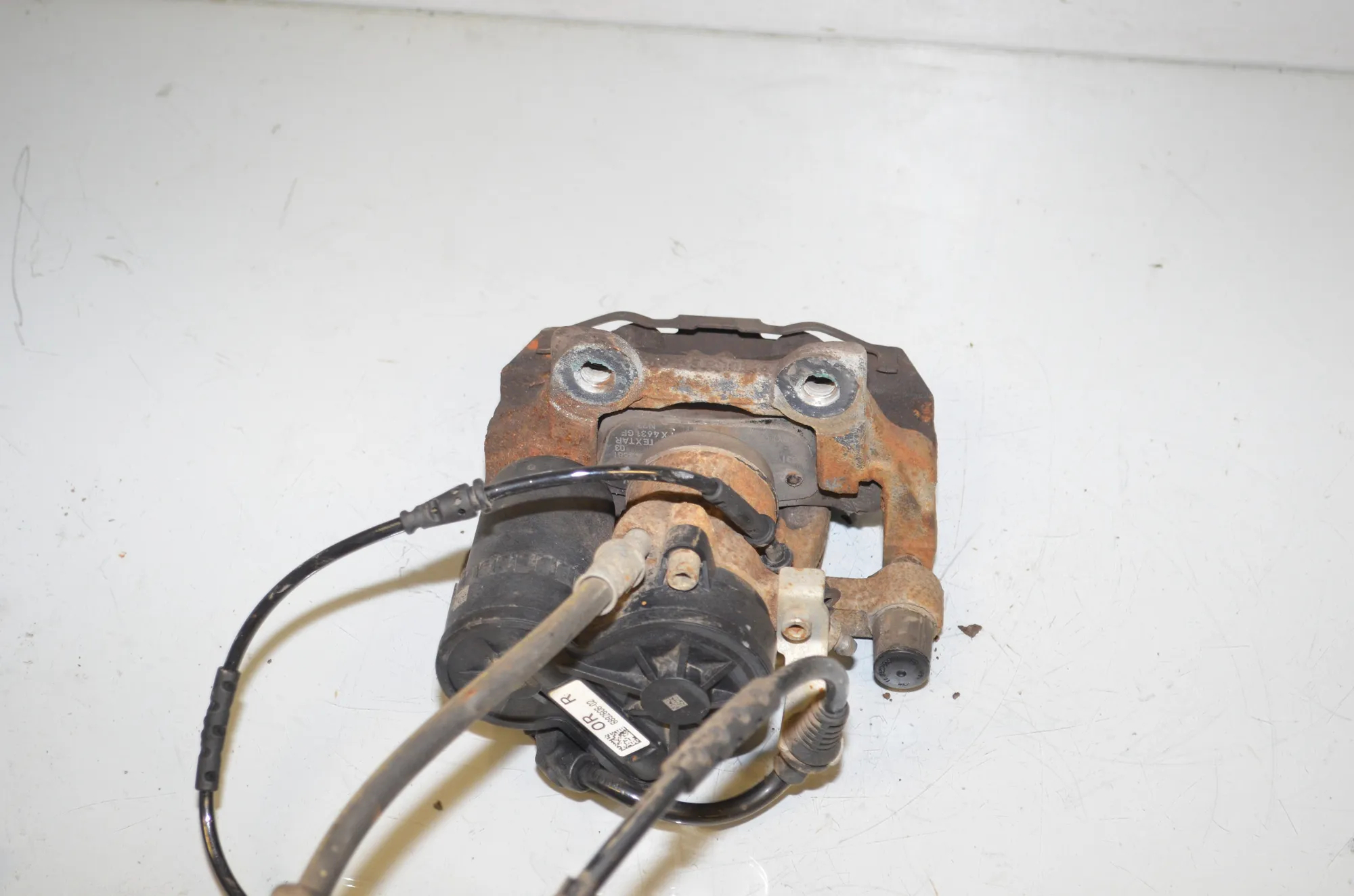 Rear Right Brake Caliper – OEM 6883026 · BMW 1 (F40) (2019 - -) (F40)118i 2020 – 3