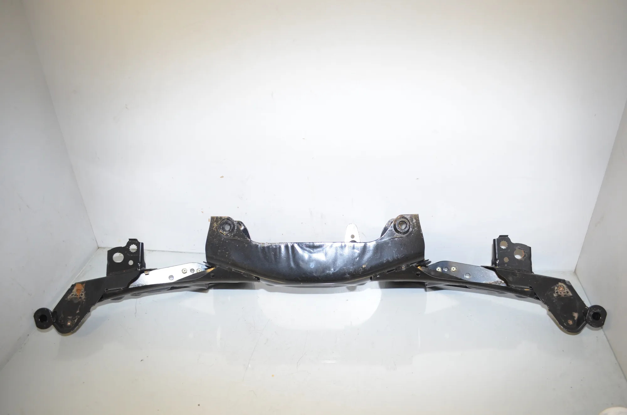 Rear Subframe – OEM 6851560 · BMW 1 (F40) (2019 - -) (F40)118i 2020