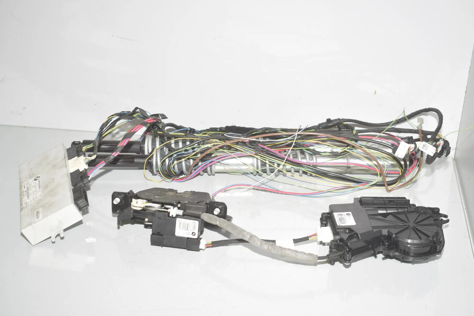 Electric Tailgate Opening Kit – OEM 7208371 · BMW 5 Touring (F11) M 550 d xDrive 2012 – 2