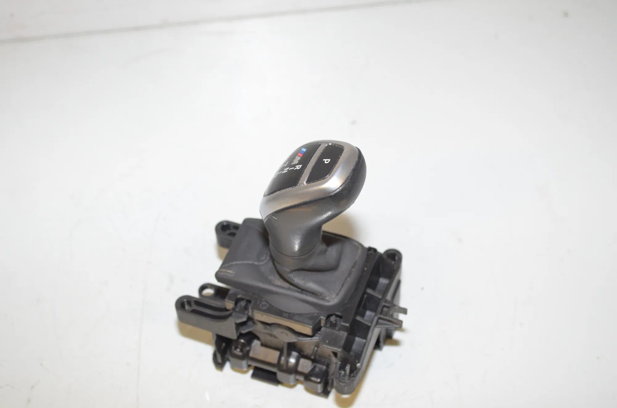 Gear Shifting Mechanism – OEM 9264163 · BMW 5 Touring (F11) M 550 d xDrive 2012 – 3