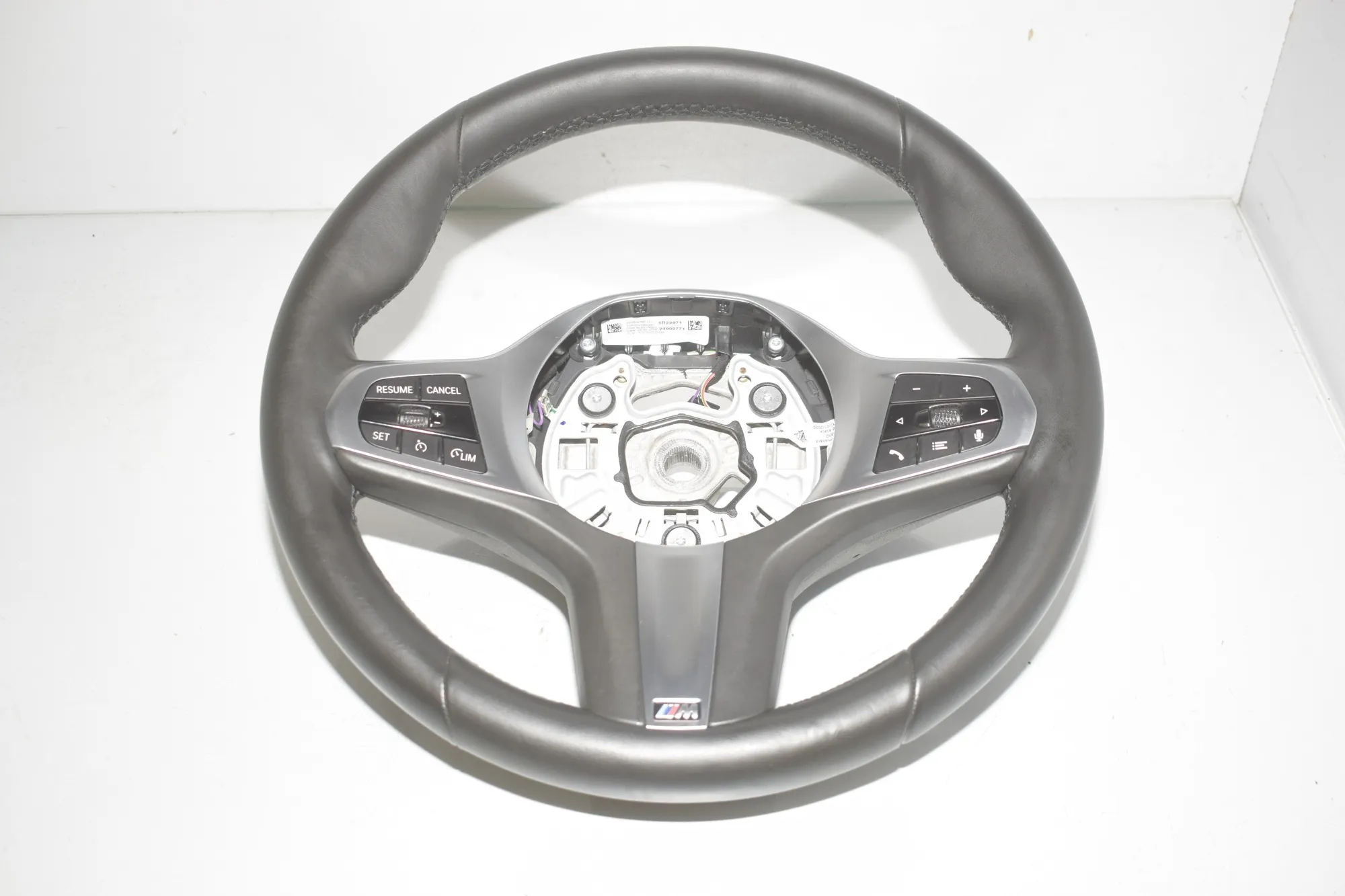 Steering Wheel – OEM 8043601 · BMW 1 (F40) (2019 - -) (F40)118i 2020 – 2
