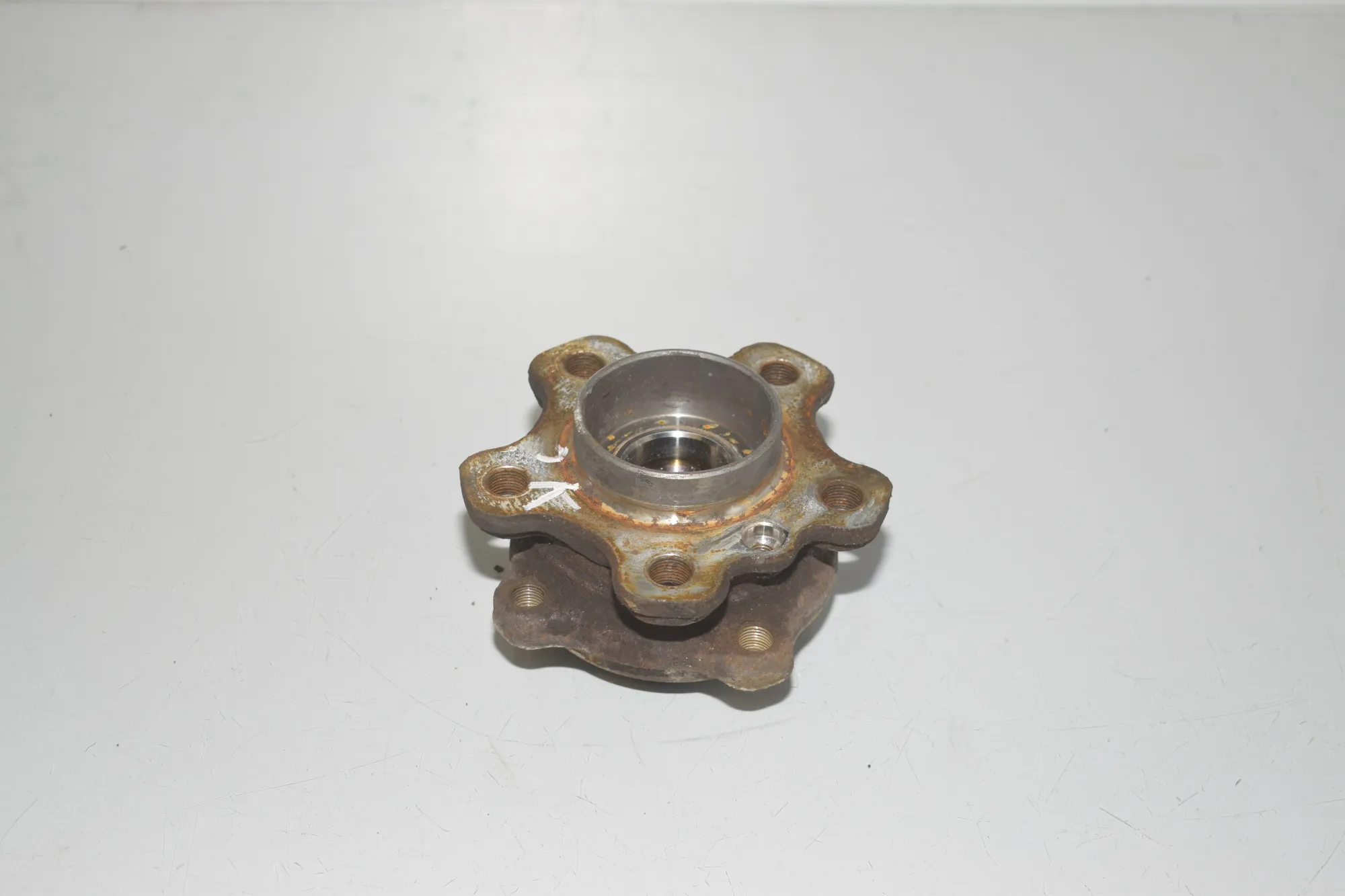 Front Left Wheel Bearing – OEM 6899176 · BMW 2 Active Tourer (U06) (2021 - -) 218d 2022