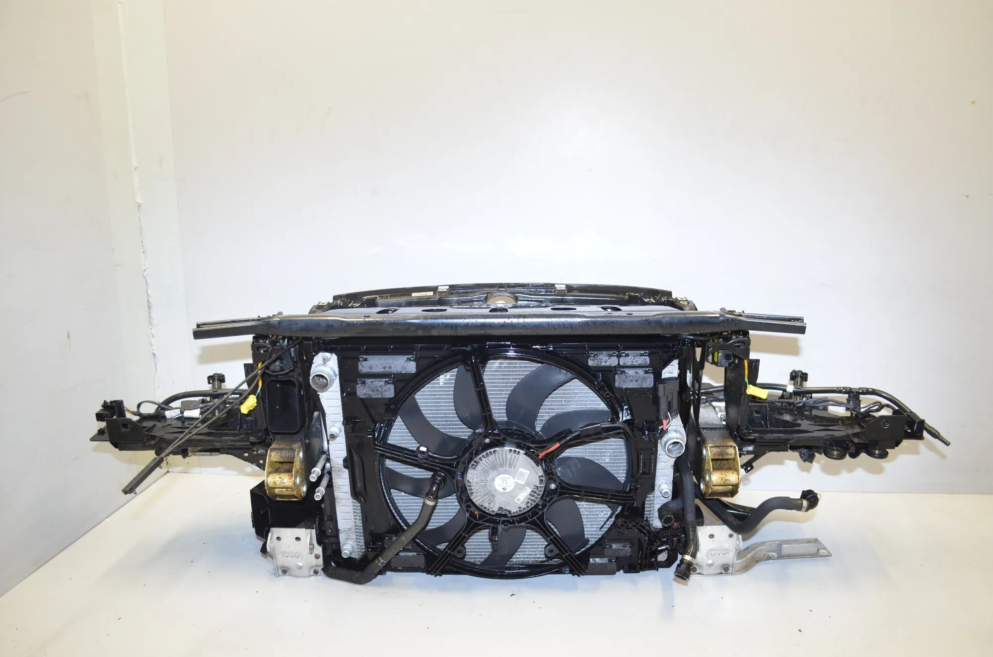 Slam Panel Frame Kit – OEM 8592166 · BMW 5 Touring (F11) M 550 d xDrive 2012 – 7