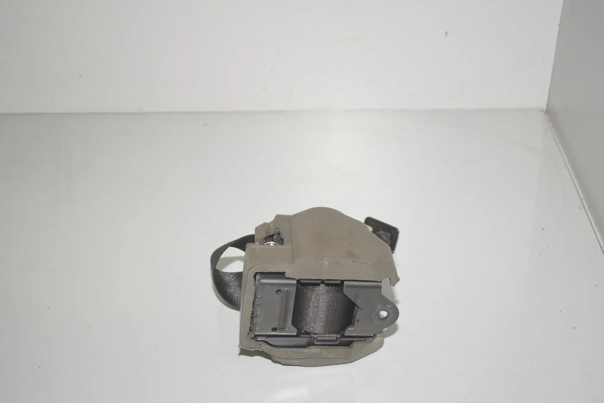 Rear Left Seatbelt – OEM 7456277 · BMW 1 (F40) (2019 - -) (F40)118i 2020 – 3