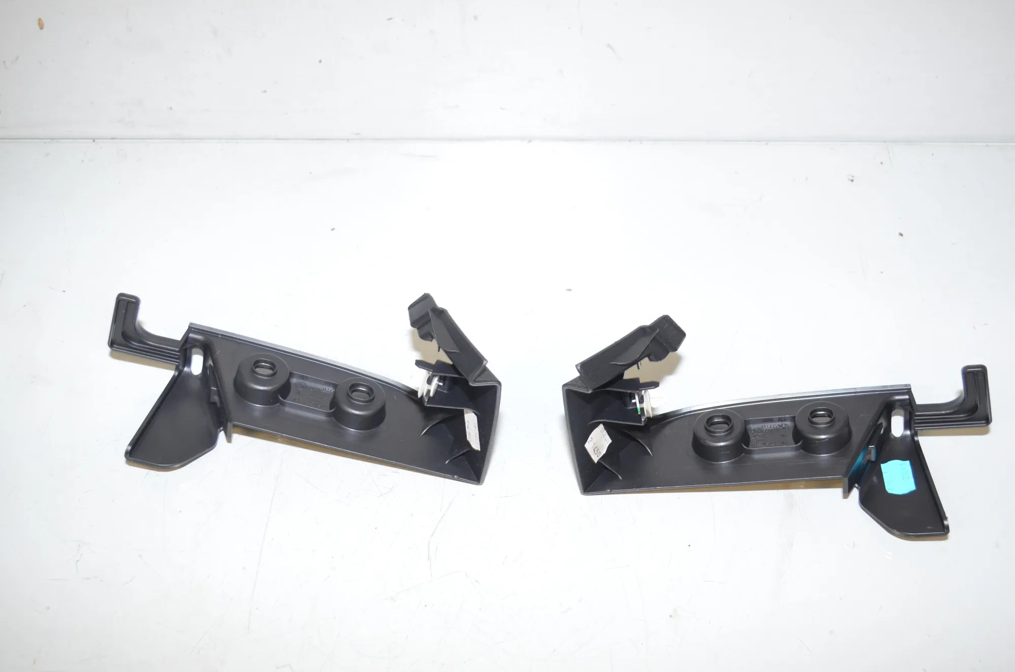 Other Interior Parts – OEM 7492476 · BMW 1 (F40) (2019 - -) (F40)118i 2020 – 3